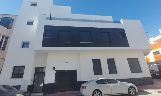 Apartment / flat - New Build - Torrevieja - Torrevieja