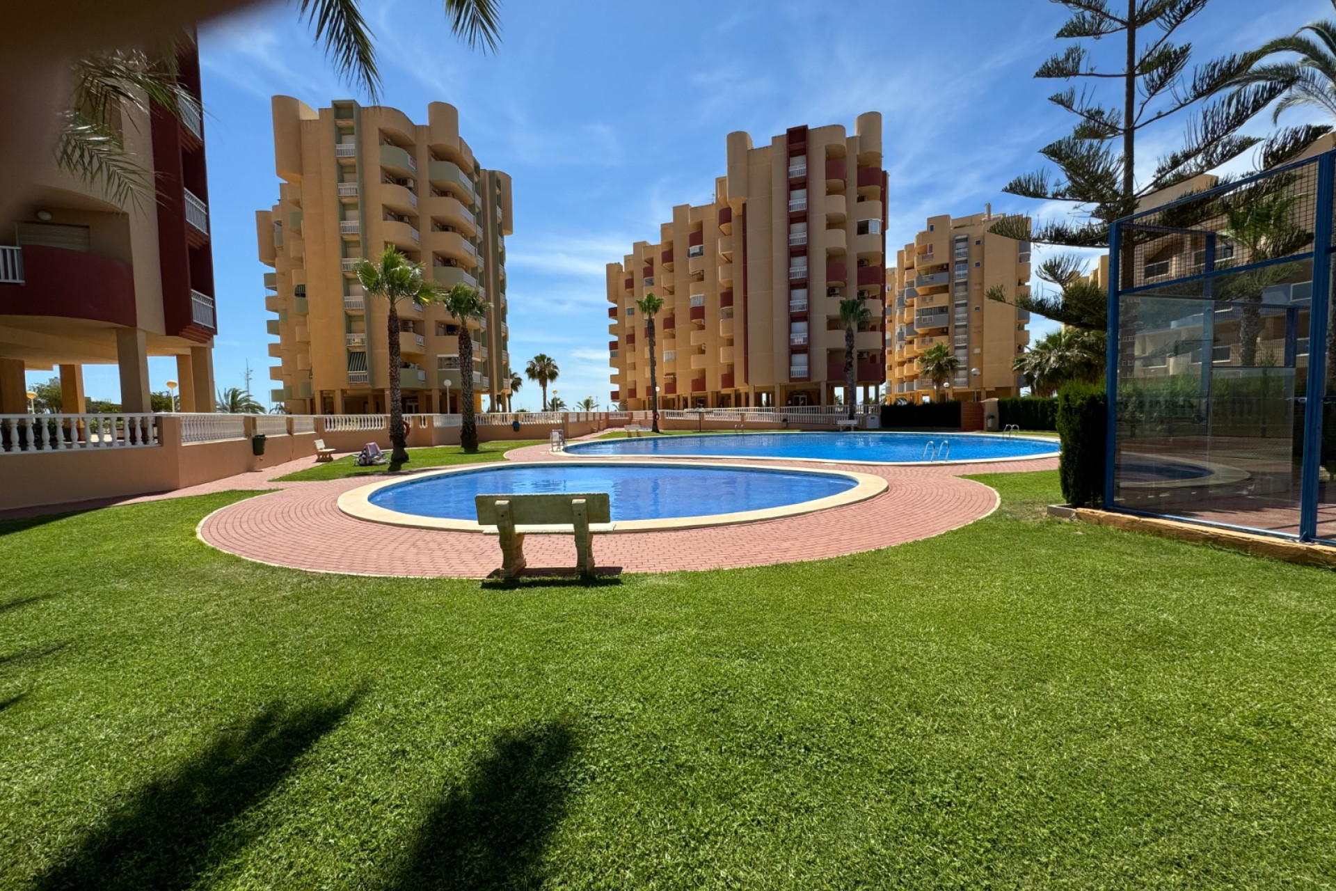 Återförsäljning - Lägenhet / lägenhet -
La Manga Del Mar Menor - La Manga