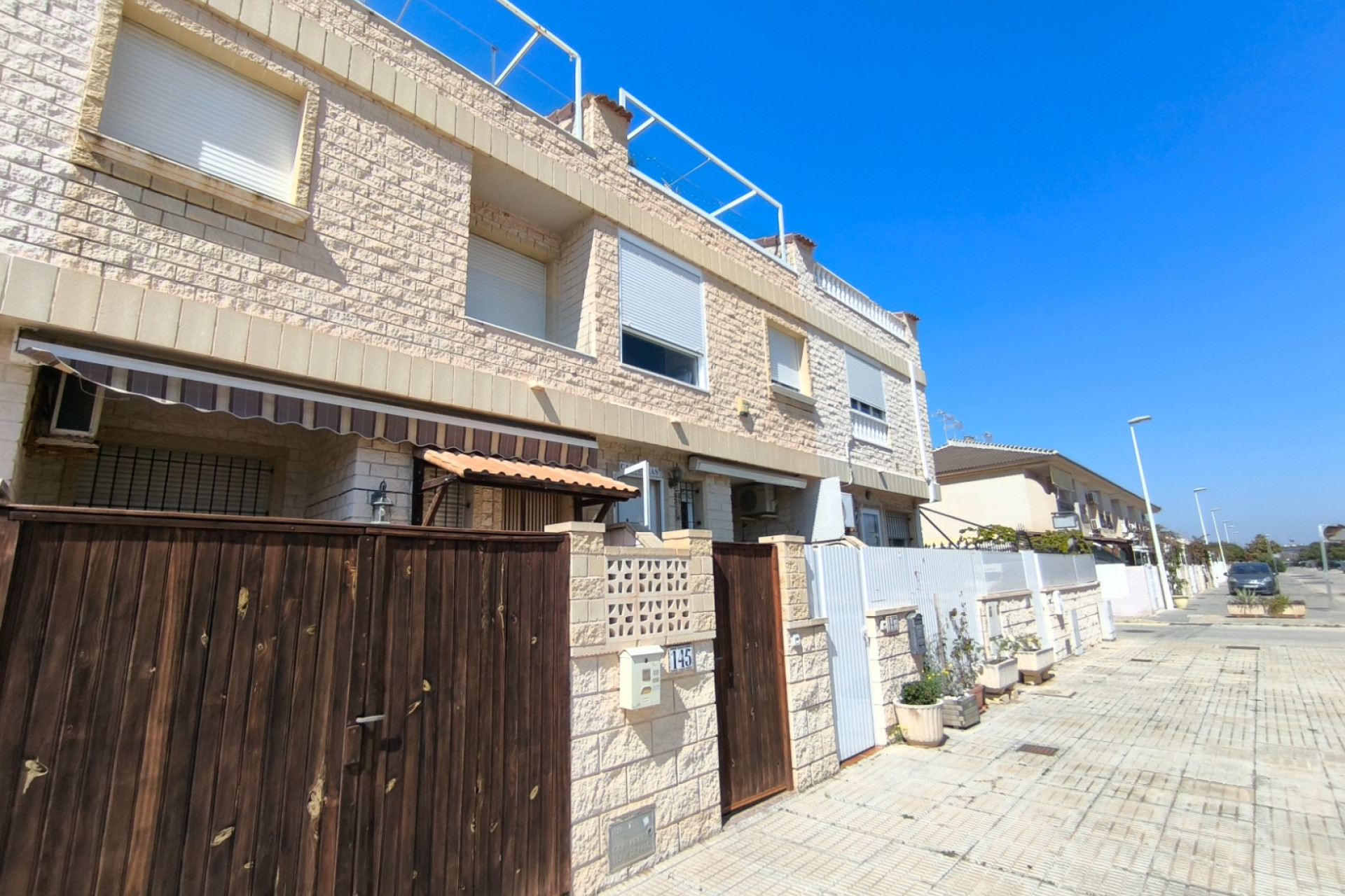 Återförsäljning - Triplex -
San Pedro del   Pinatar - San Pedro del Pinatar 