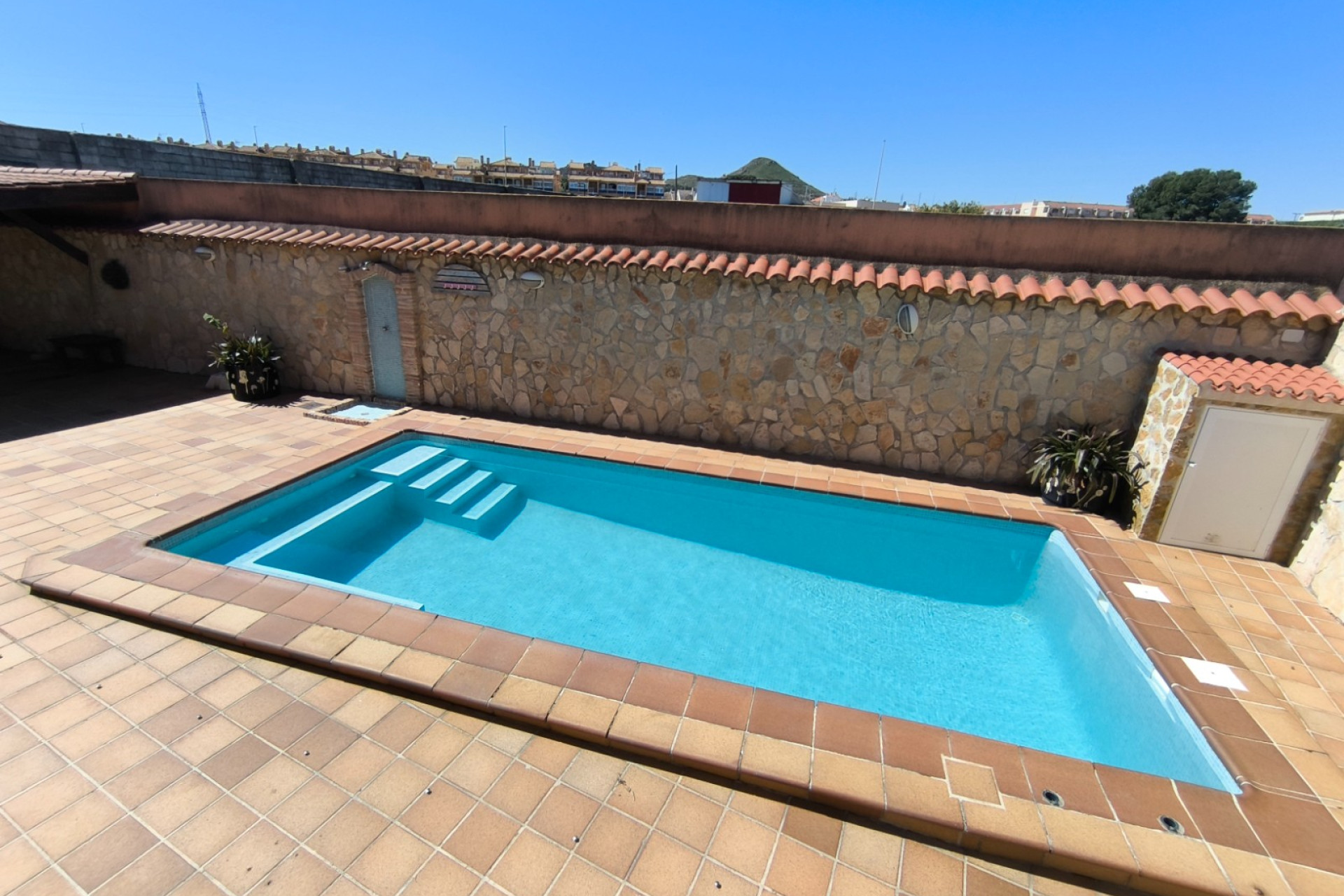 Återförsäljning - Villa -
Cartagena