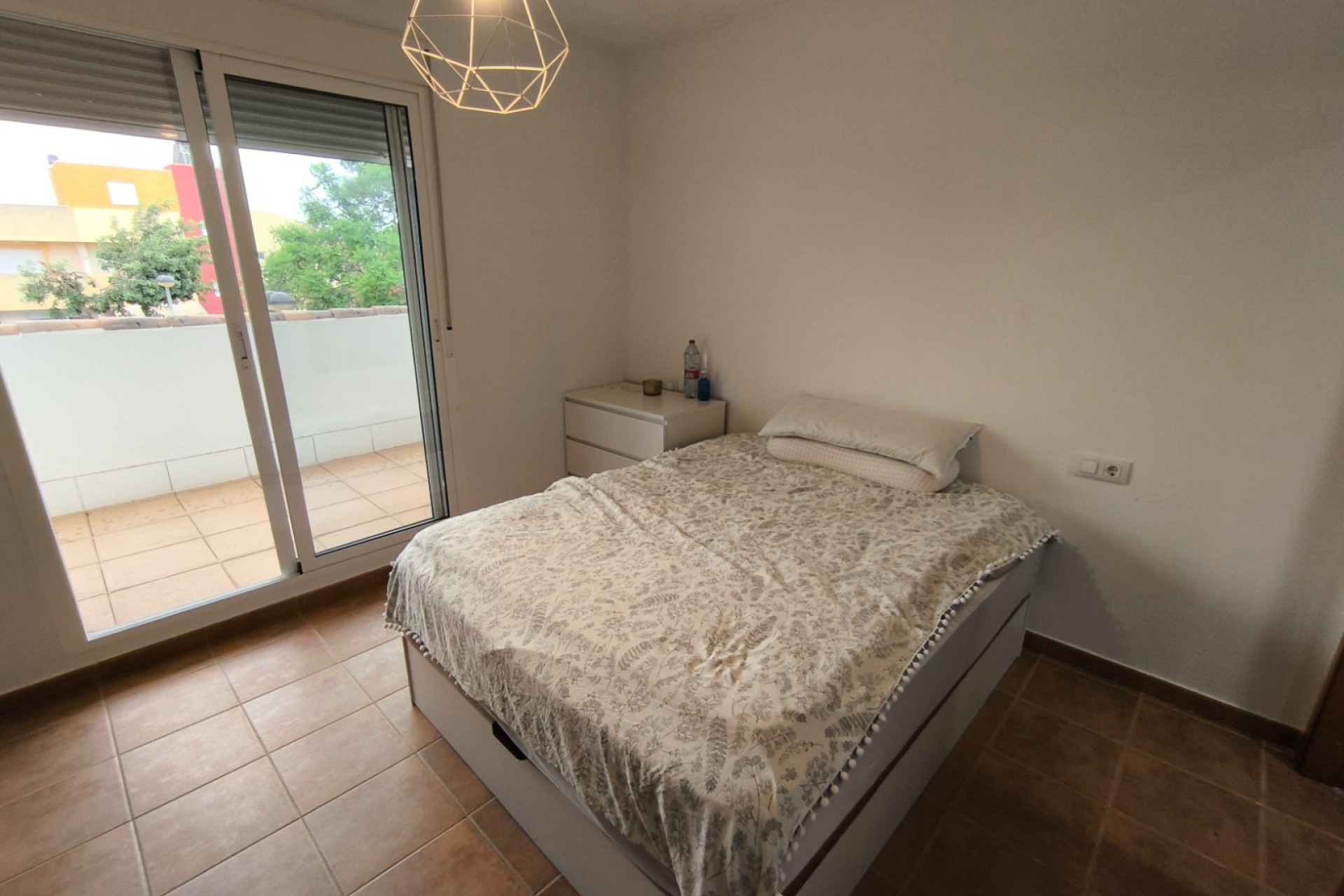 Återförsäljning - Villa / parhus -
Murcia