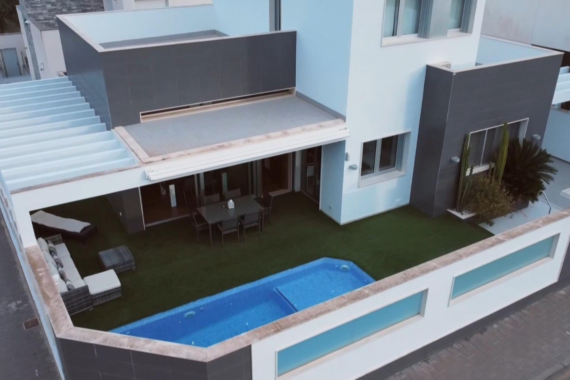 Återförsäljning - Villa -
Pilar de la Horadada - Mil Pameras