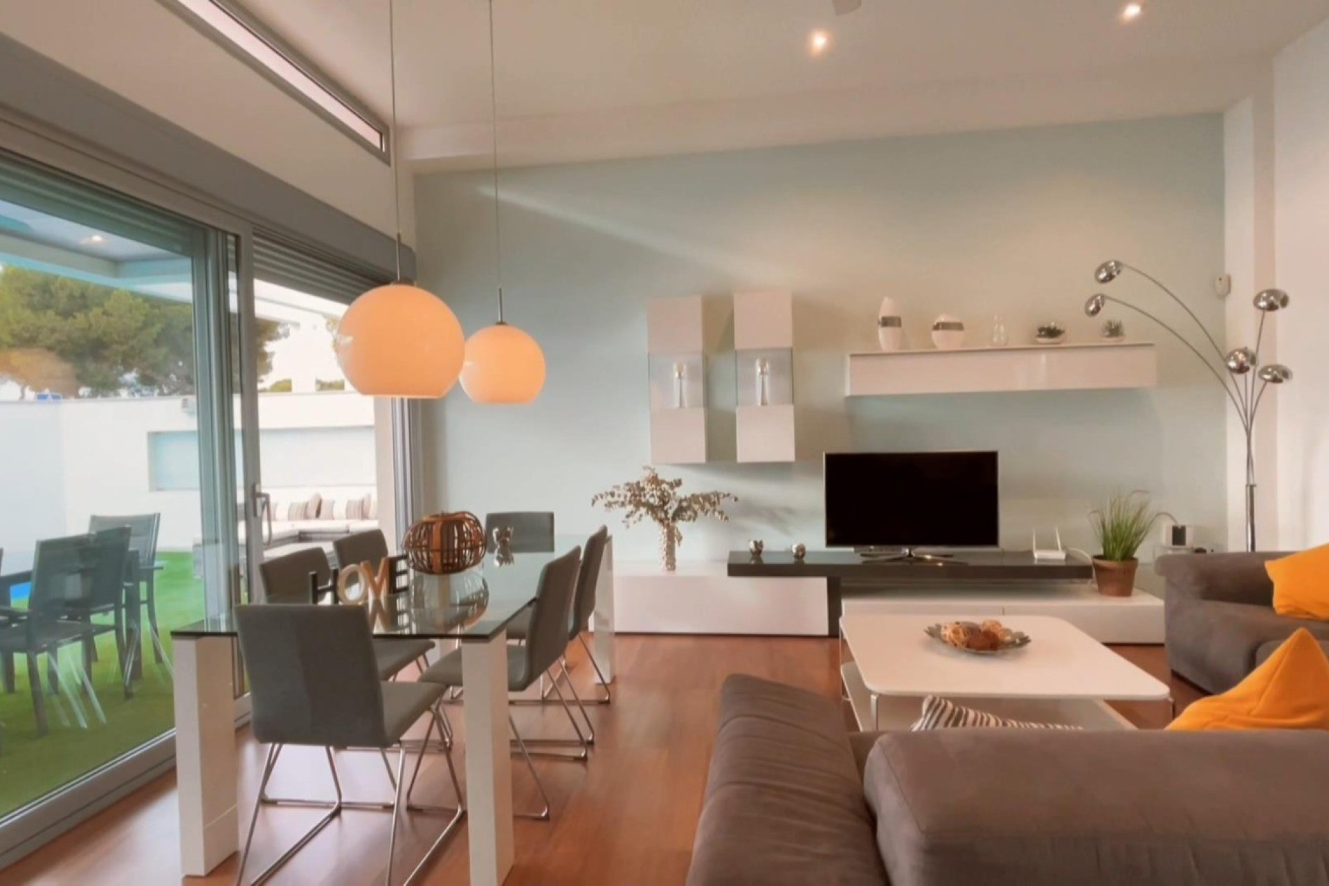 Återförsäljning - Villa -
Pilar de la Horadada - Mil Pameras