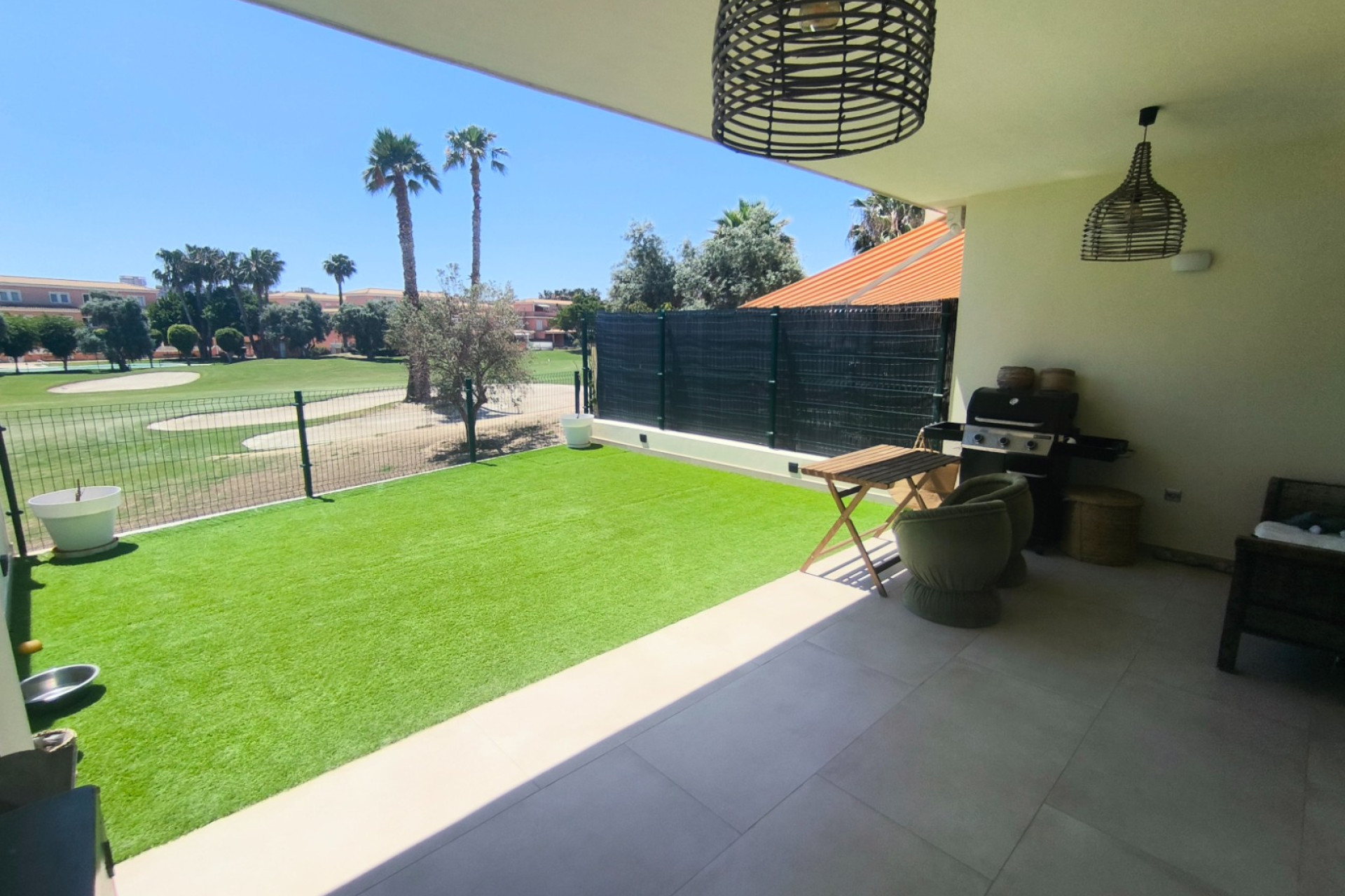 Återförsäljning - Villa -
San Juan de Alicante