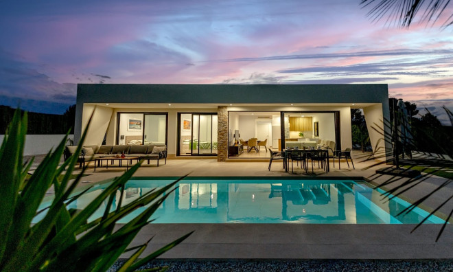 Chalet - Obra nueva -
            Calasparra - CALHAZAHAR24