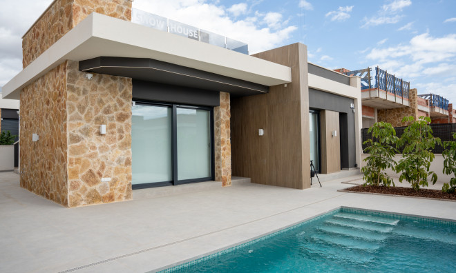 Herenhuis - Nieuwbouw Woningen -
            Ciudad Quesada - HBC-70005