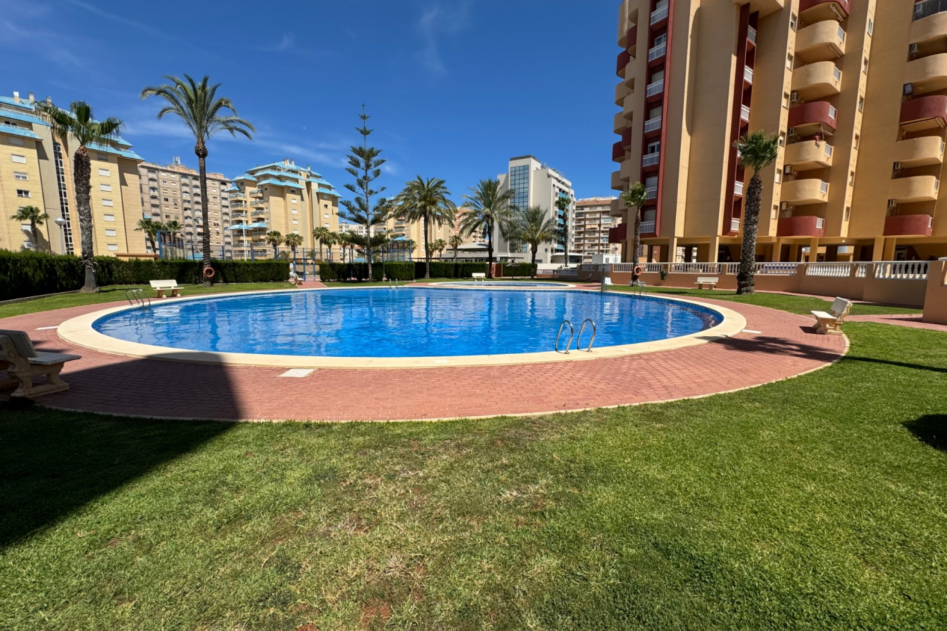 Herverkoop - Appartement / flat -
La Manga Del Mar Menor - La Manga