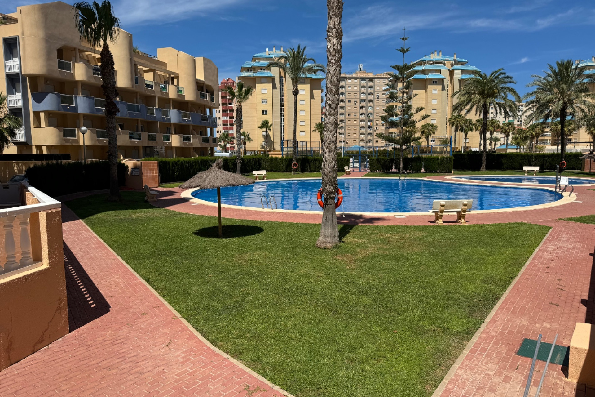 Herverkoop - Appartement / flat -
La Manga Del Mar Menor - La Manga