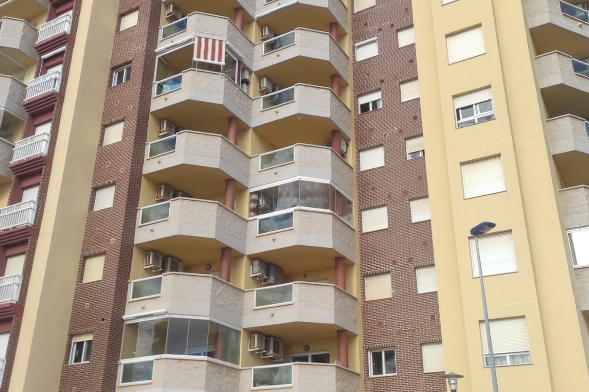 Herverkoop - Appartement / flat -
La Manga Del Mar Menor - La Manga