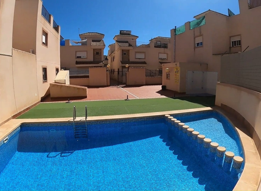 Herverkoop - Herenhuis -
San Javier