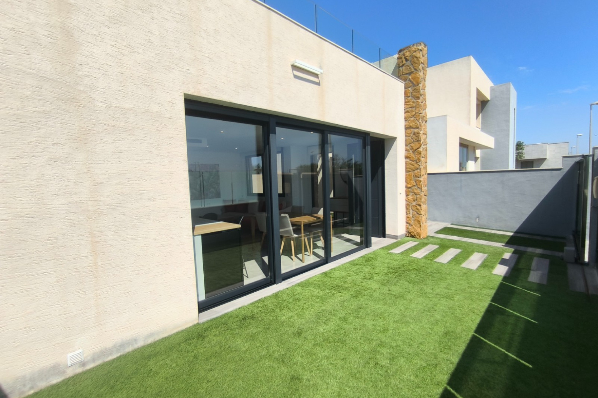 Herverkoop - Villa -
Cartagena - Los Belones