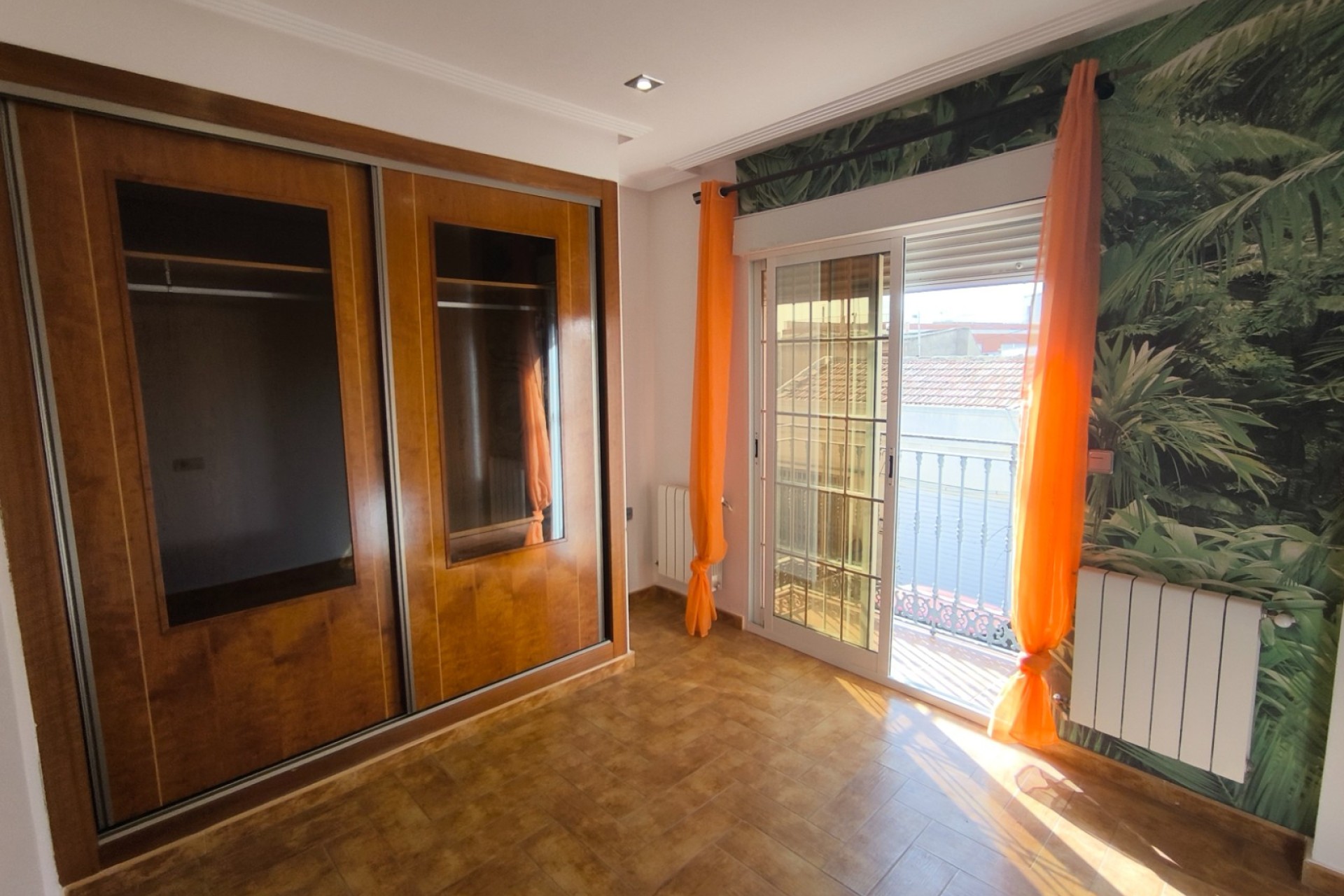 Herverkoop - Villa -
Los Montesinos