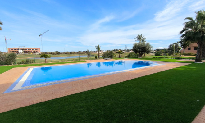 Квартира / квартира - Перепродажа - Los Alcázares -
                Serena Golf