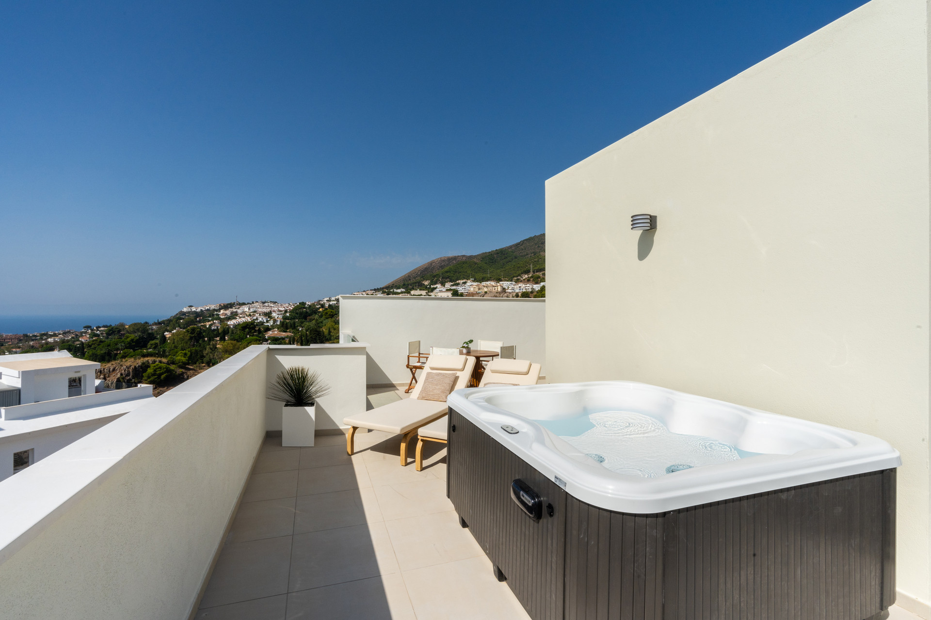 New Build - Apartment / flat -
Benalmádena