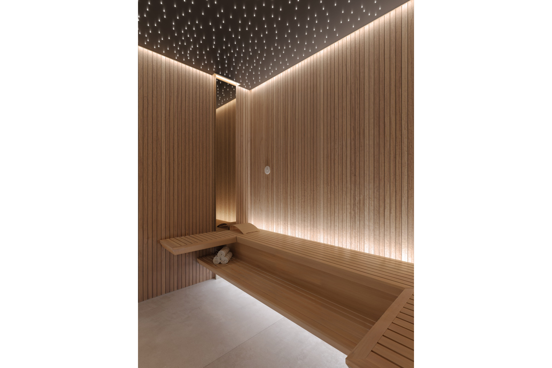 New Build - Apartment / flat -
Estepona