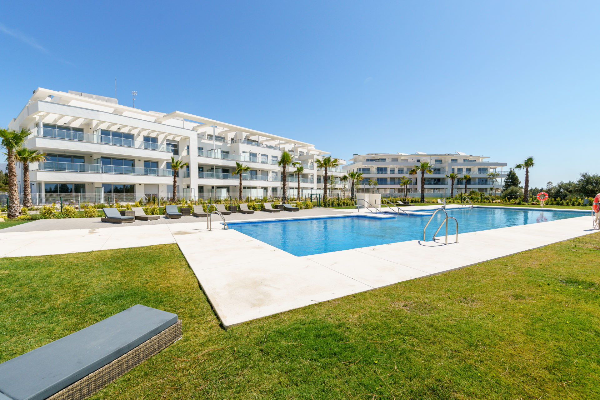 New Build - apartment -
Las Lagunas de Mijas