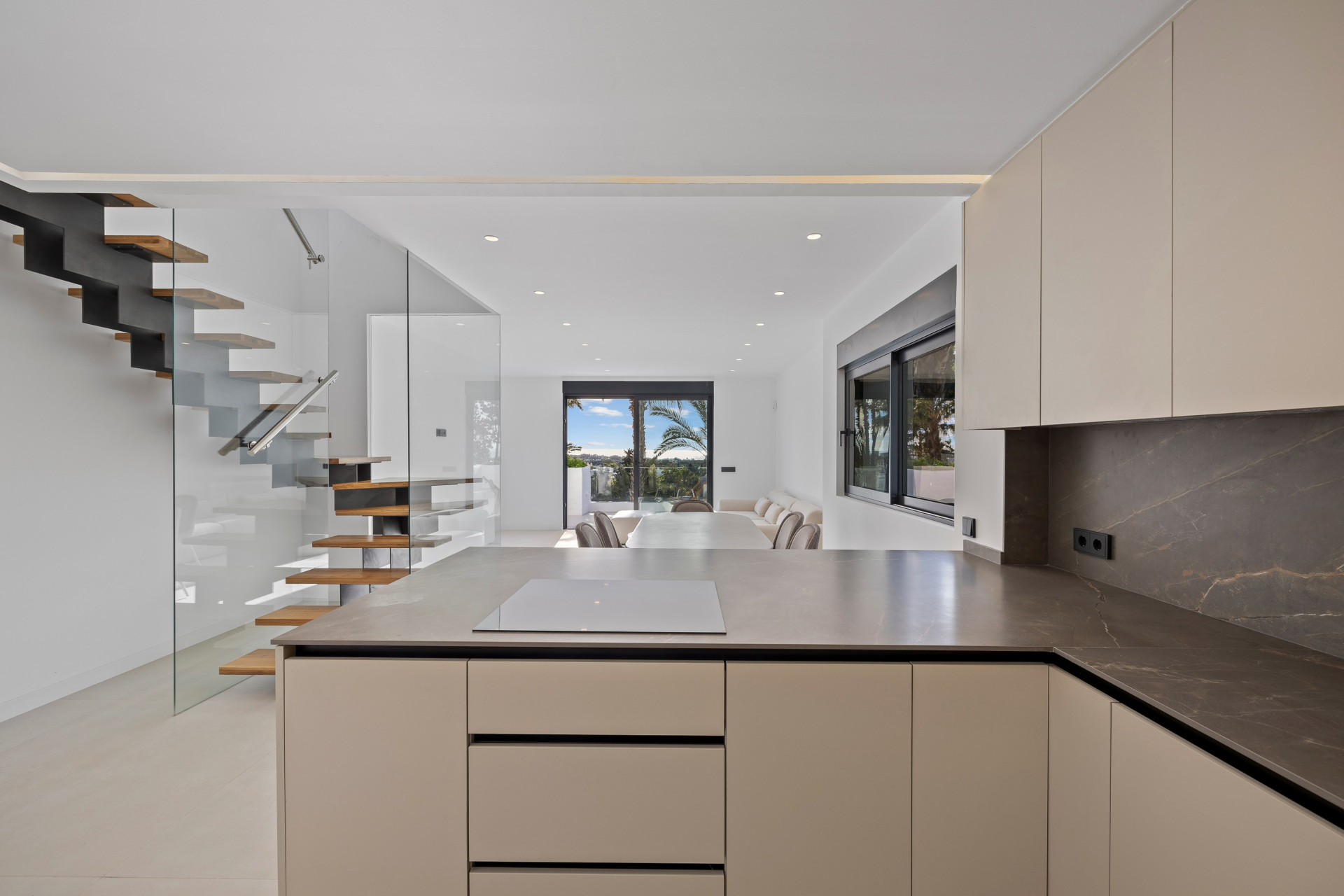 New Build - Penthouse -
El Paraíso