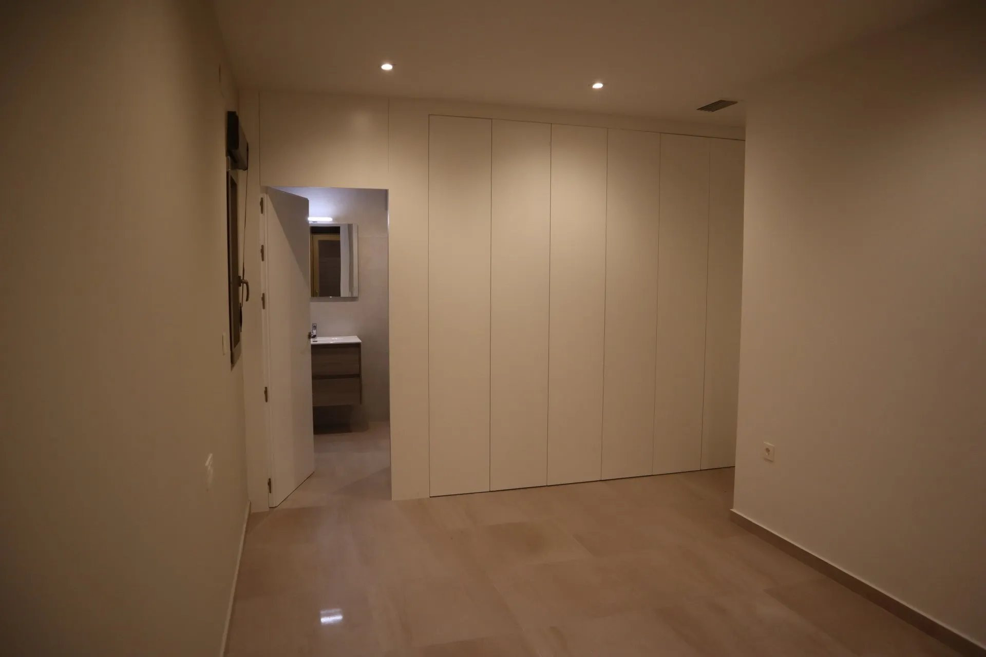 New Build - Townhouse -
Aspe