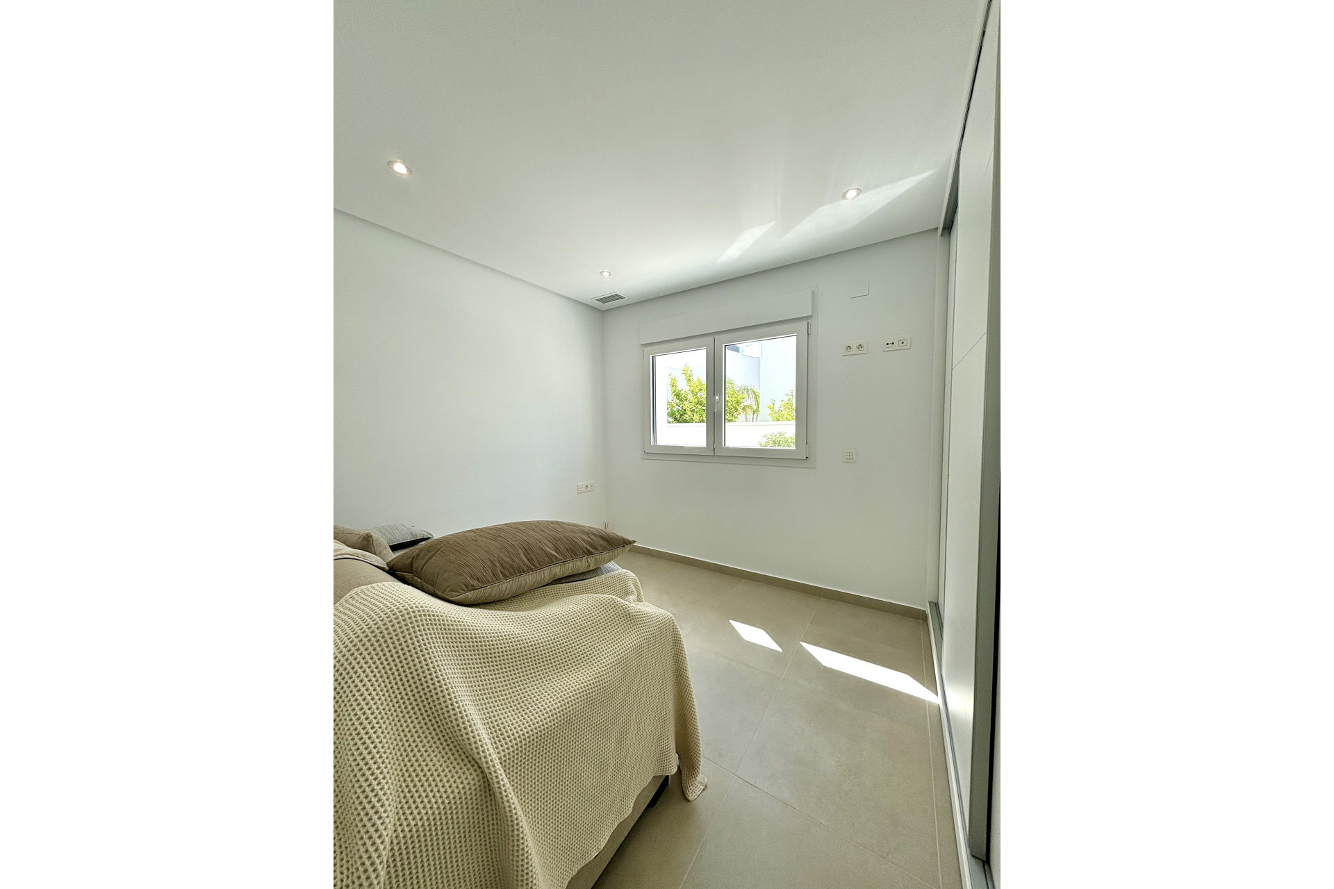 New Build - Townhouse -
Benijofar