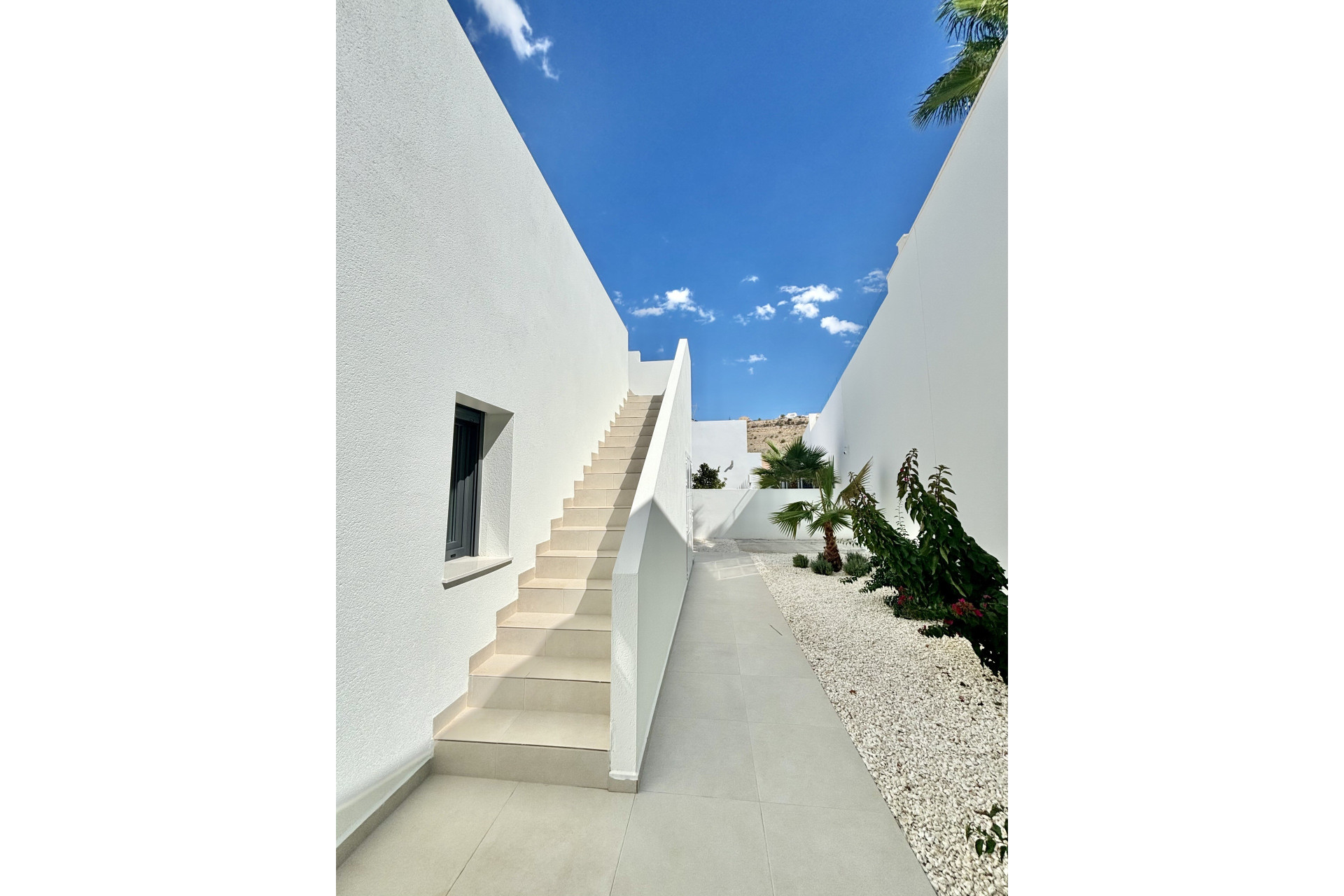 New Build - Townhouse -
Benijofar