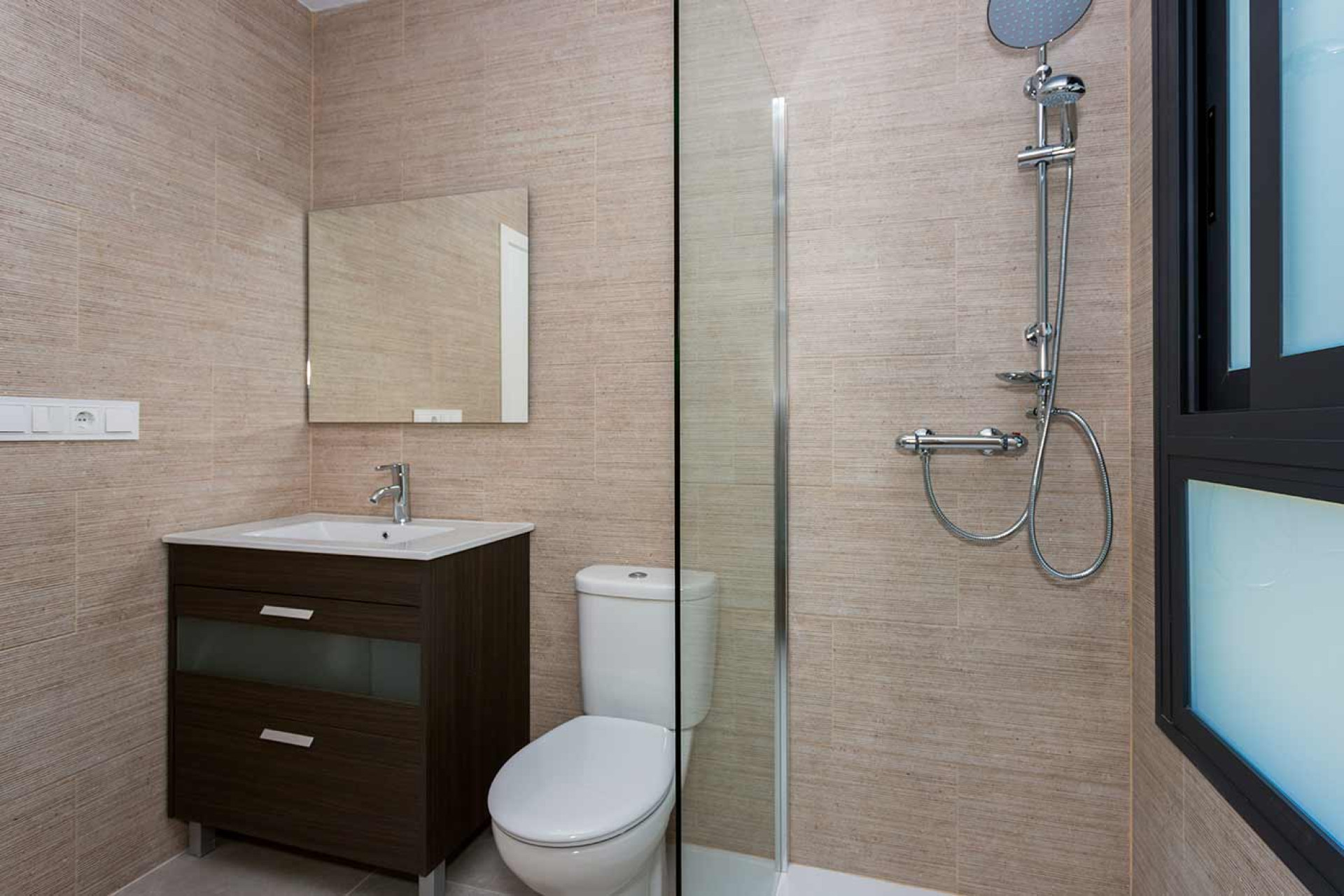 New Build - Townhouse -
Daya Nueva