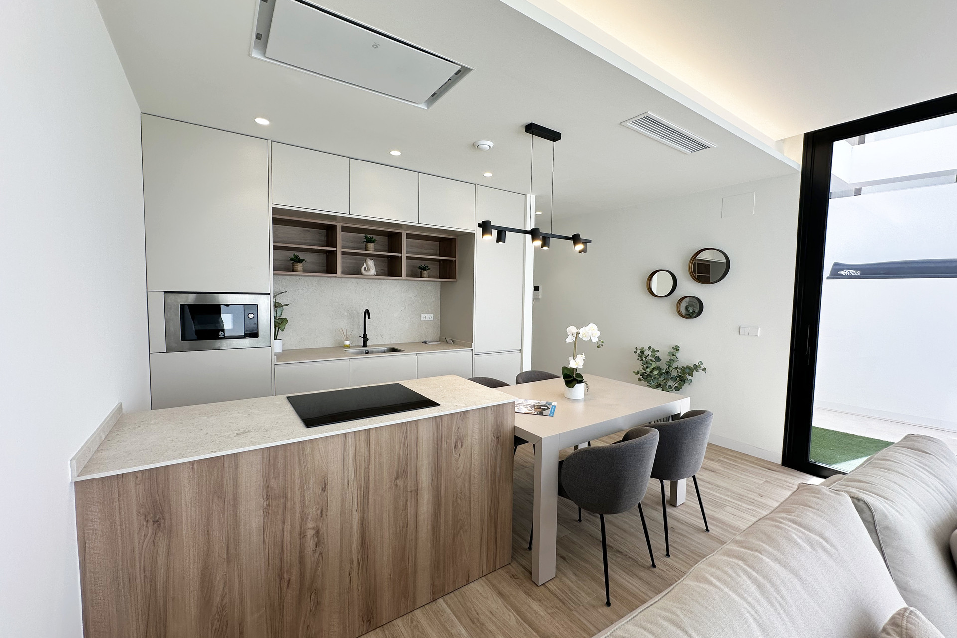 New Build - Townhouse -
Torre de la Horadada