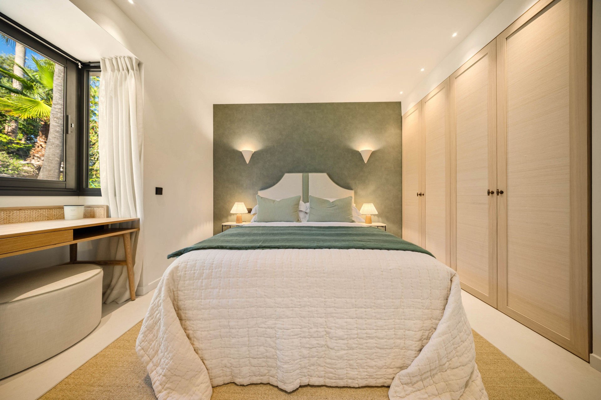 New Build - Villa -
Marbella