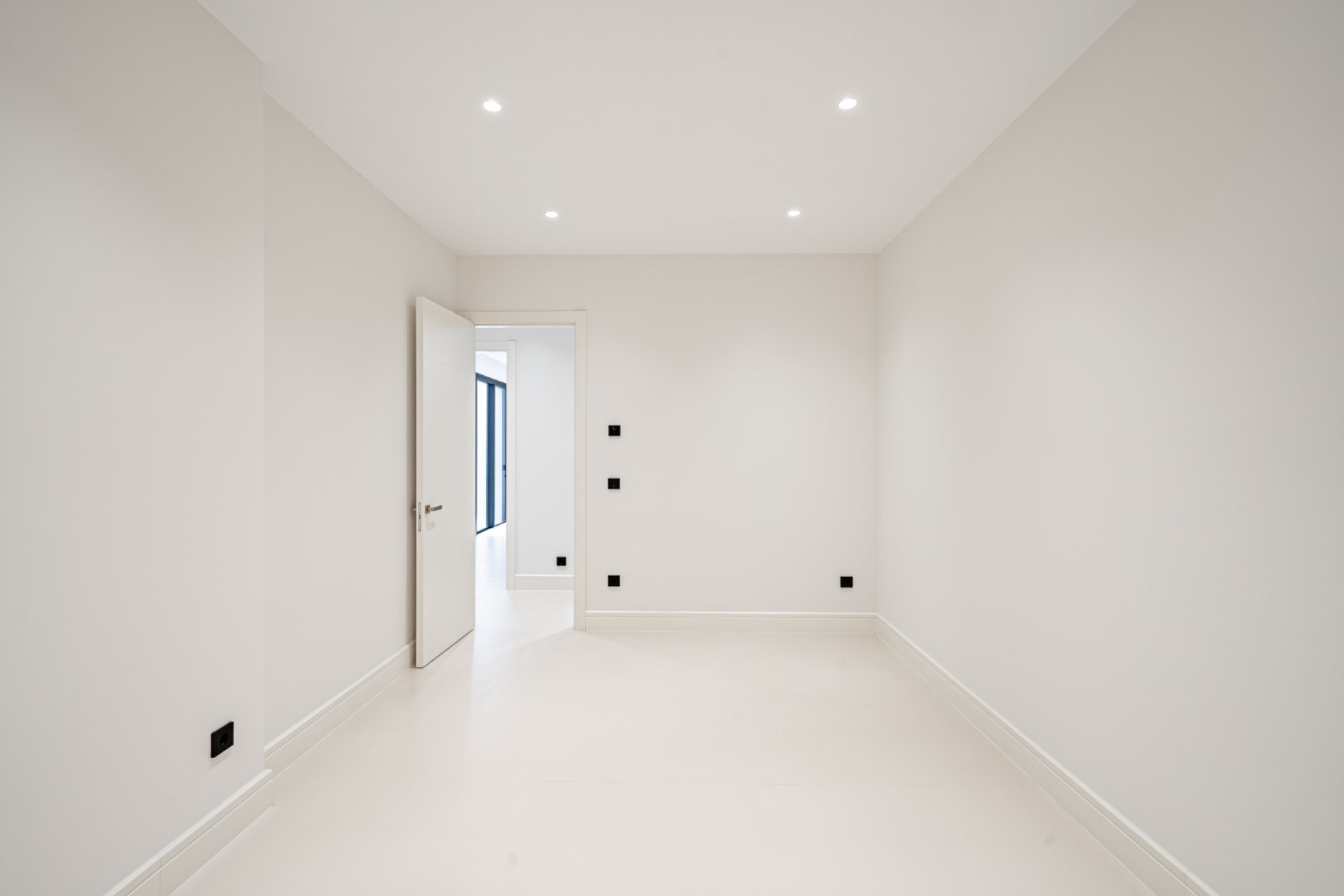 New Build - Villa -
Marbella