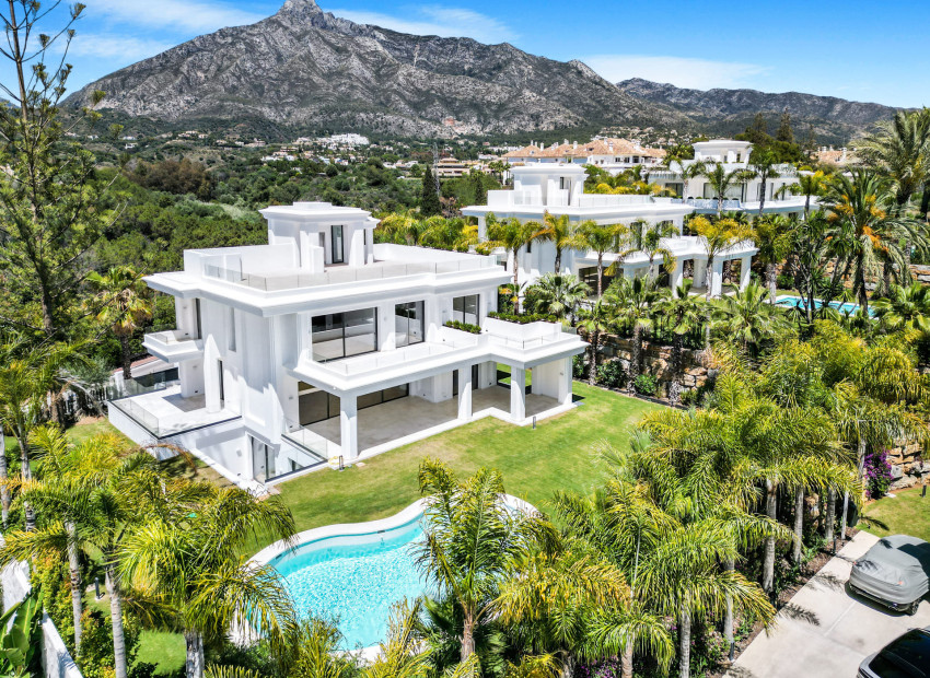 New Build - Villa -
Marbella