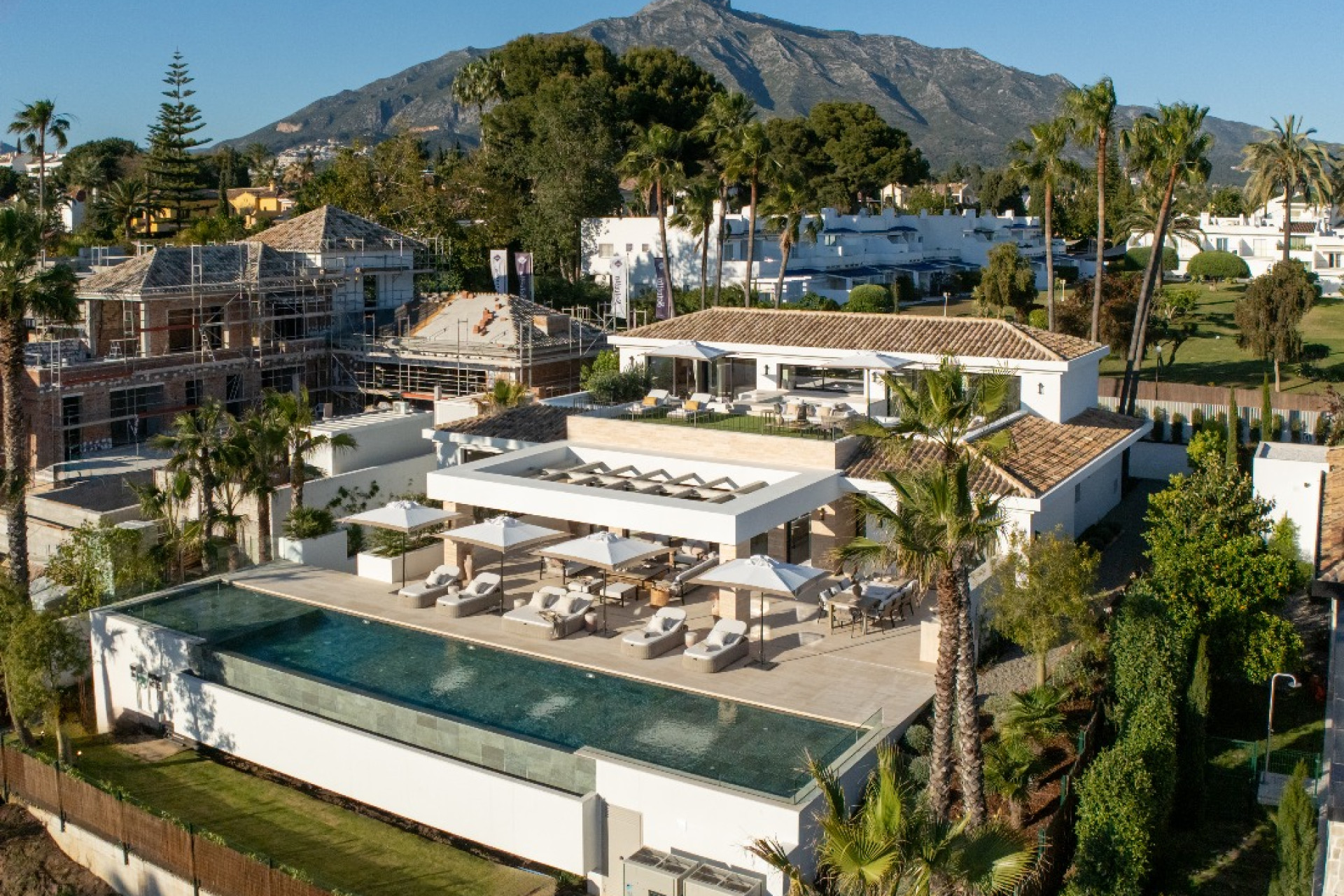 New Build - Villa -
Marbella