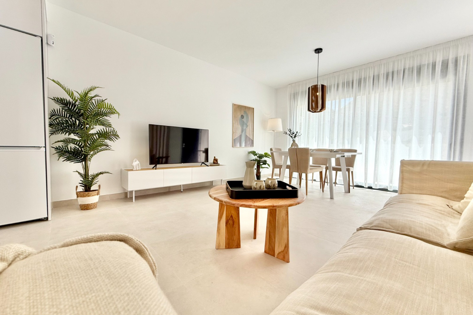 New Build - Villa / Semi semi-detached -
Cox