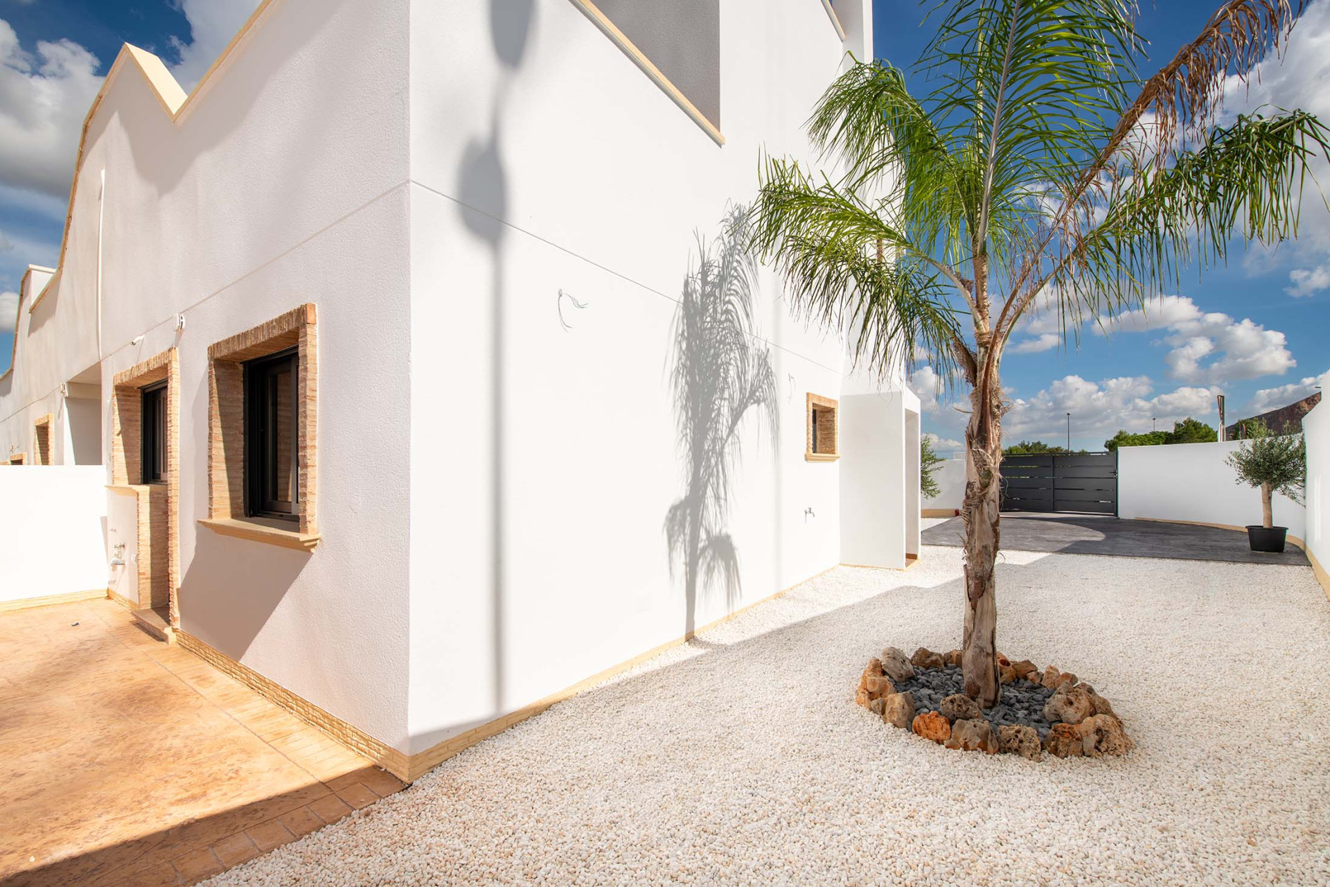 New Build - Villa / Semi semi-detached -
Cox