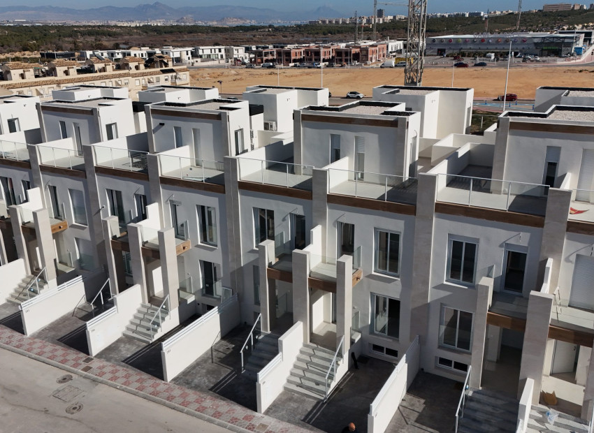 New Build - Villa / Semi semi-detached -
Gran Alacant