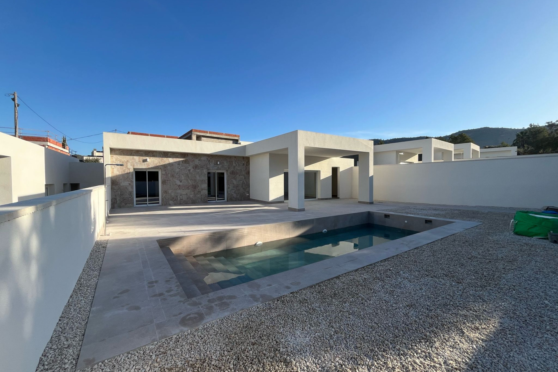 New Build - Villa / Semi semi-detached -
La Romana