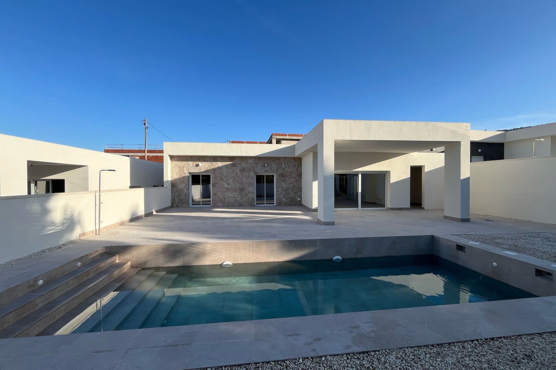New Build - Villa / Semi semi-detached -
La Romana