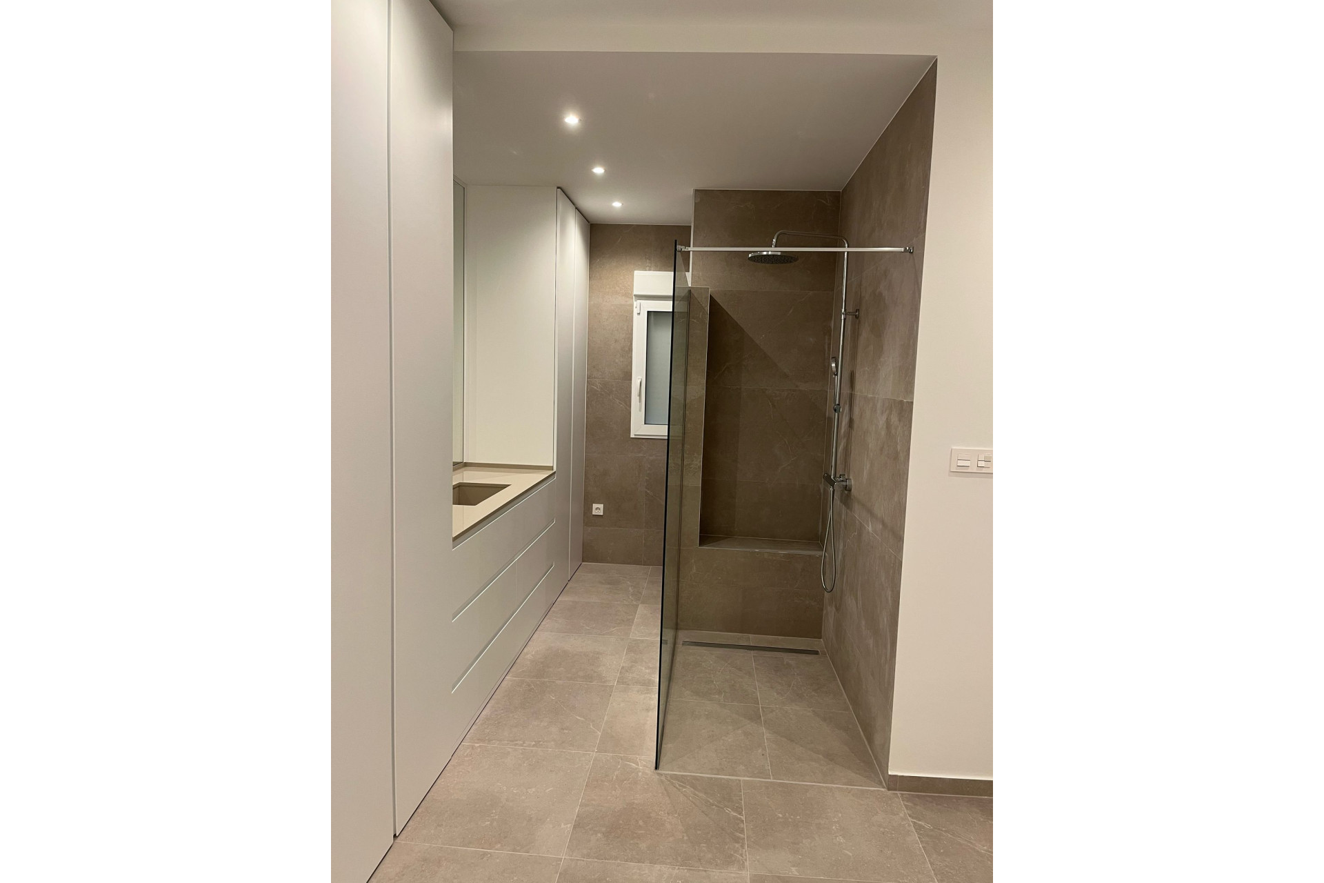 New Build - Villa / Semi semi-detached -
La Romana