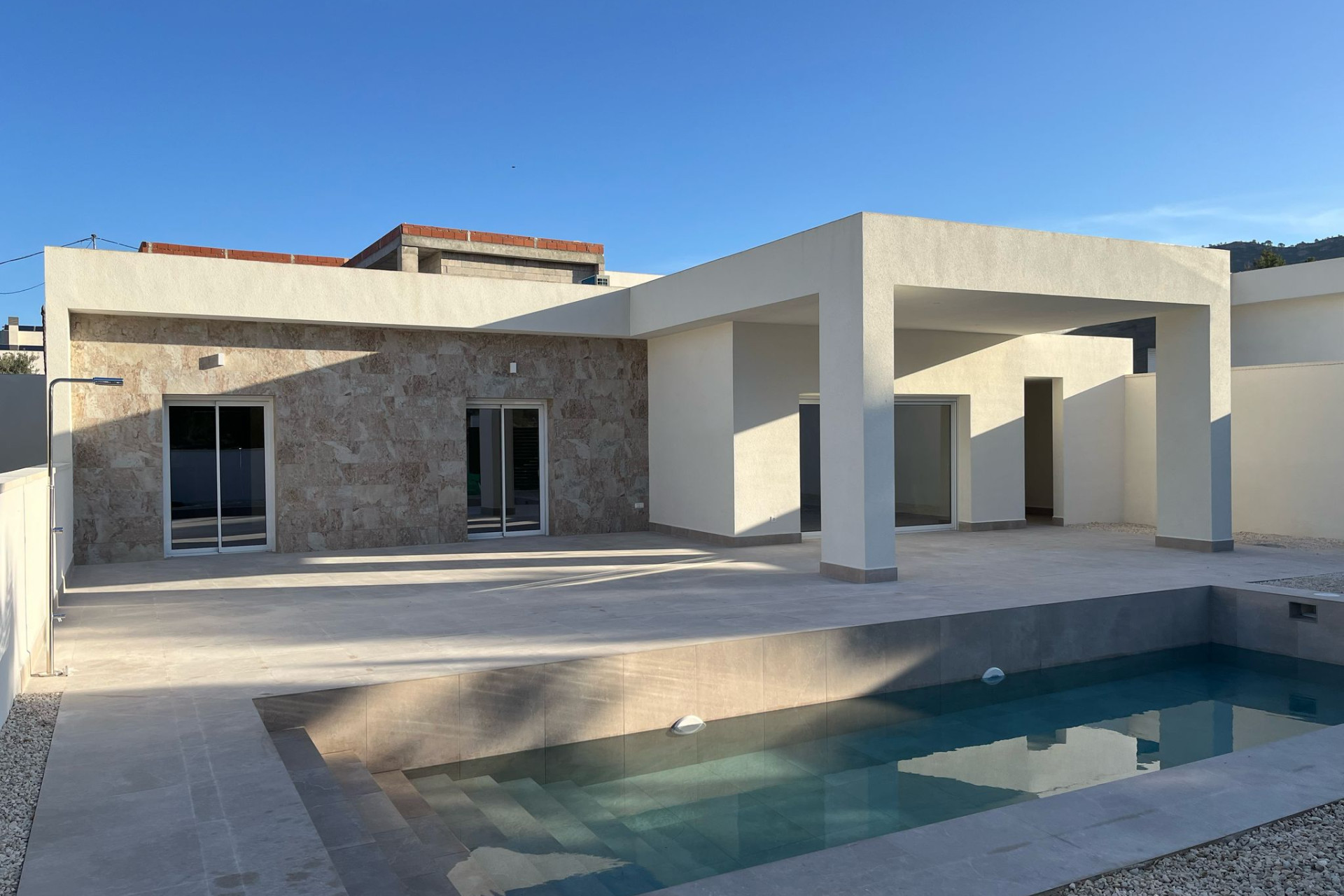 New Build - Villa / Semi semi-detached -
La Romana