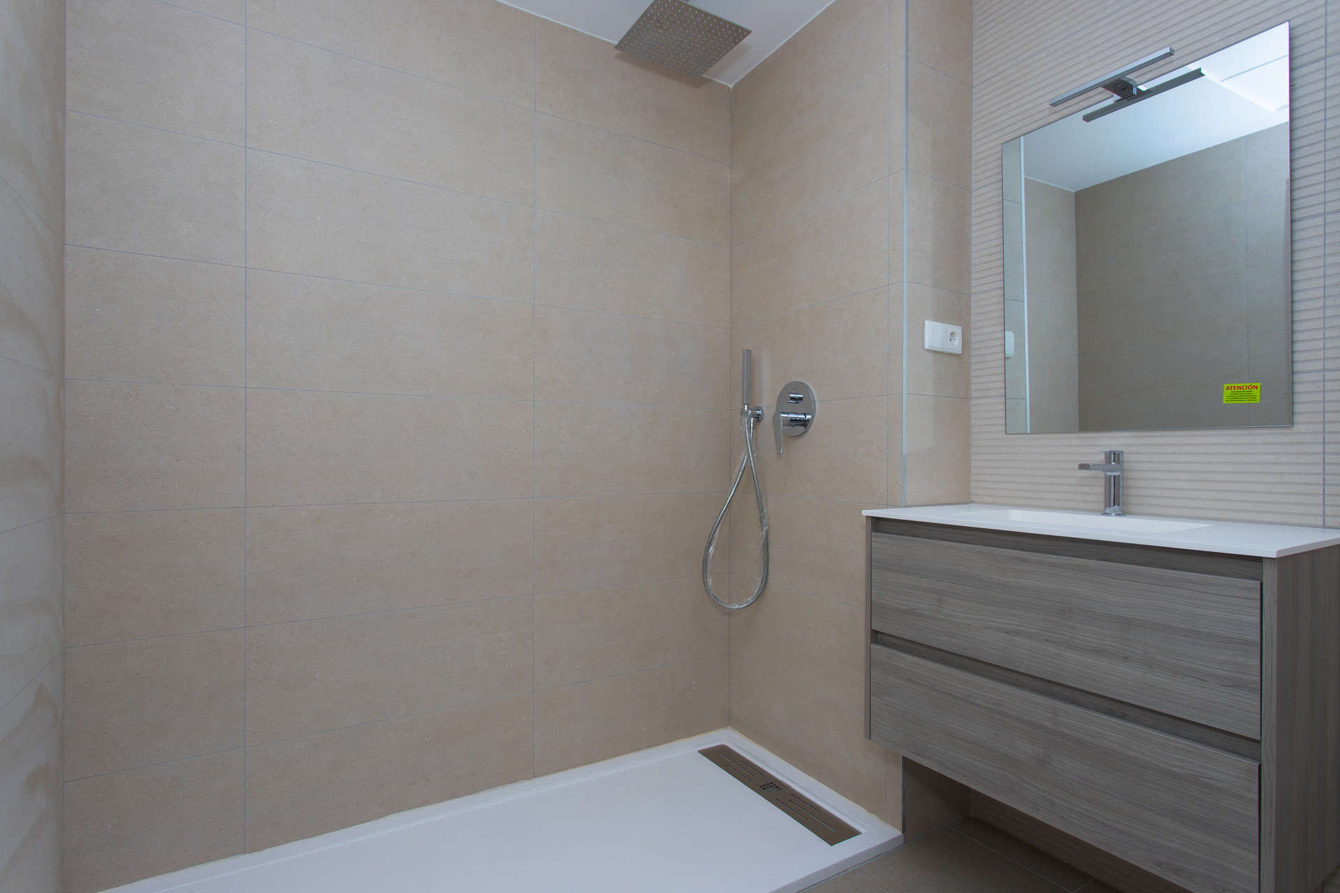 New Build - Villa / Semi semi-detached -
Monforte del Cid