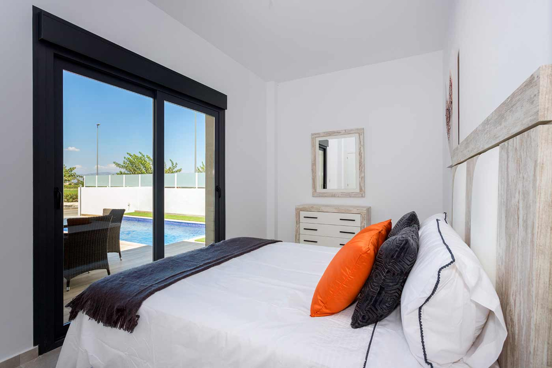 Nieuwbouw Woningen - Herenhuis -
Daya Nueva