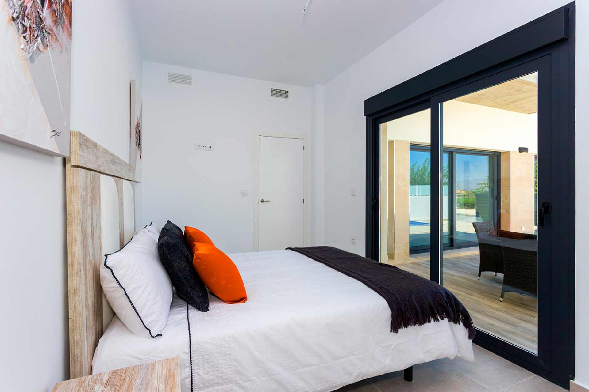 Nieuwbouw Woningen - Herenhuis -
Daya Nueva