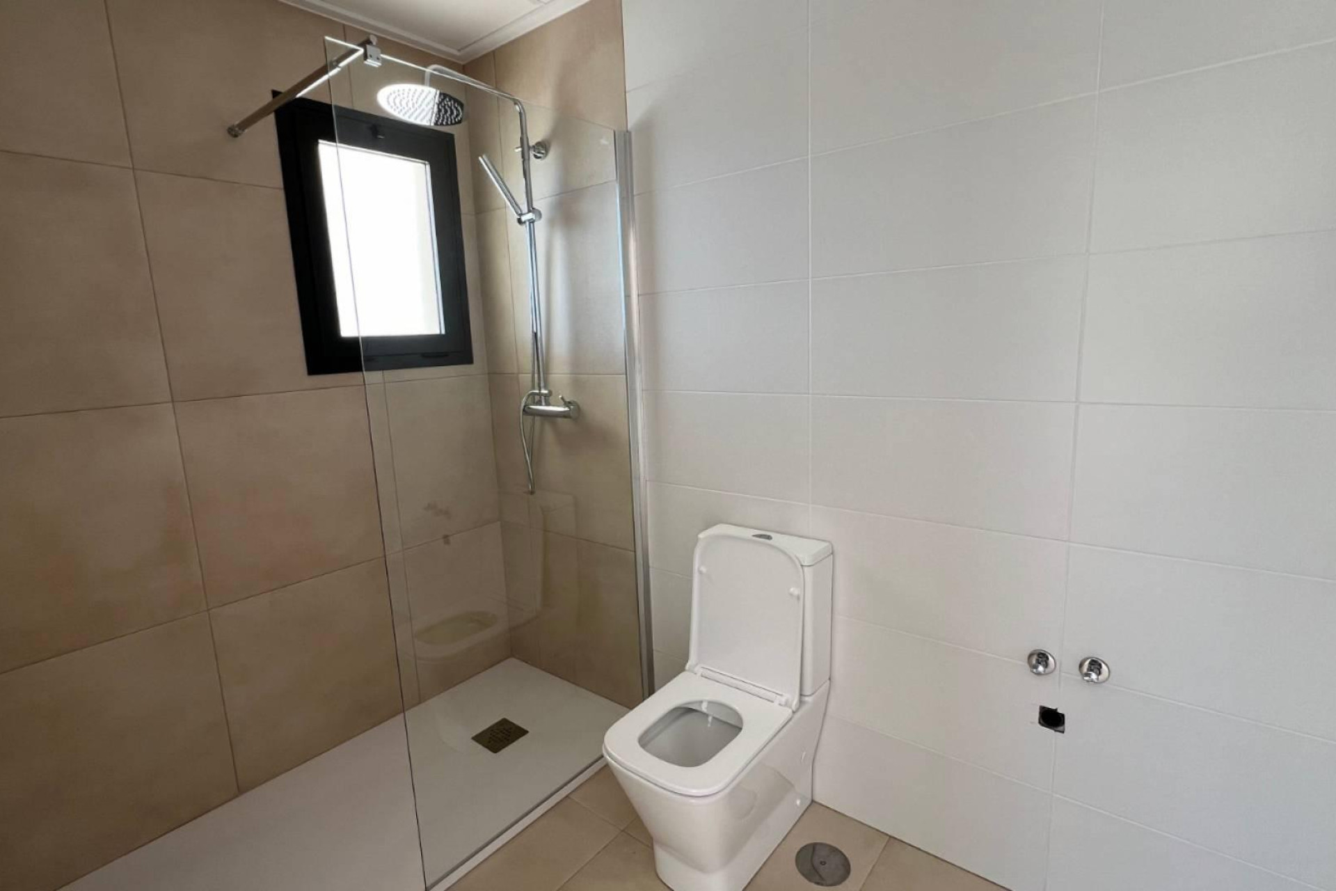 Nieuwbouw Woningen - Herenhuis -
La Canalosa