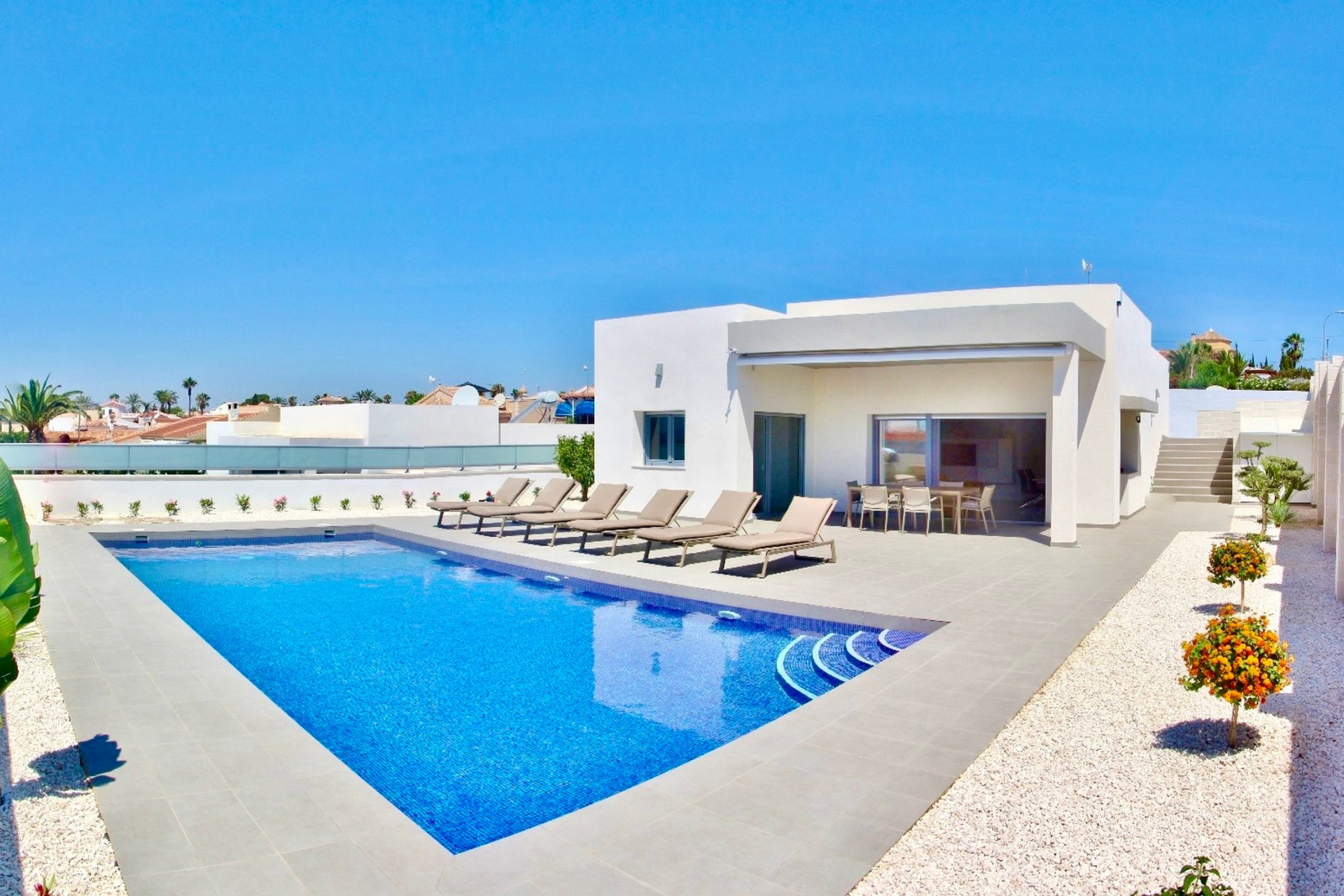 Nieuwbouw Woningen - Herenhuis -
Rafal