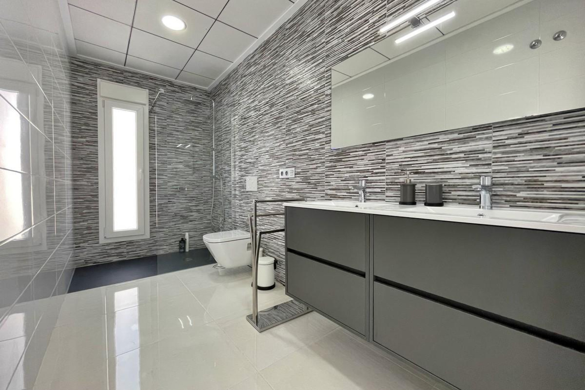 Nieuwbouw Woningen - Herenhuis -
Rafal