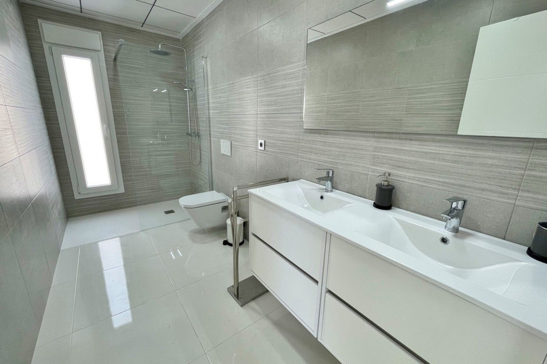 Nieuwbouw Woningen - Herenhuis -
Rafal