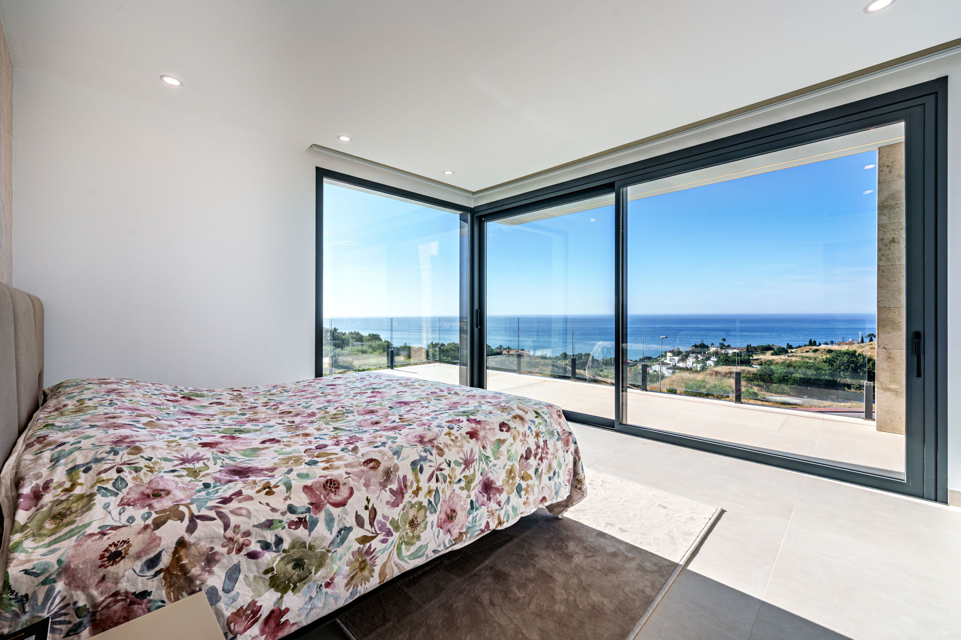 Nieuwbouw Woningen - Villa -
Benalmádena