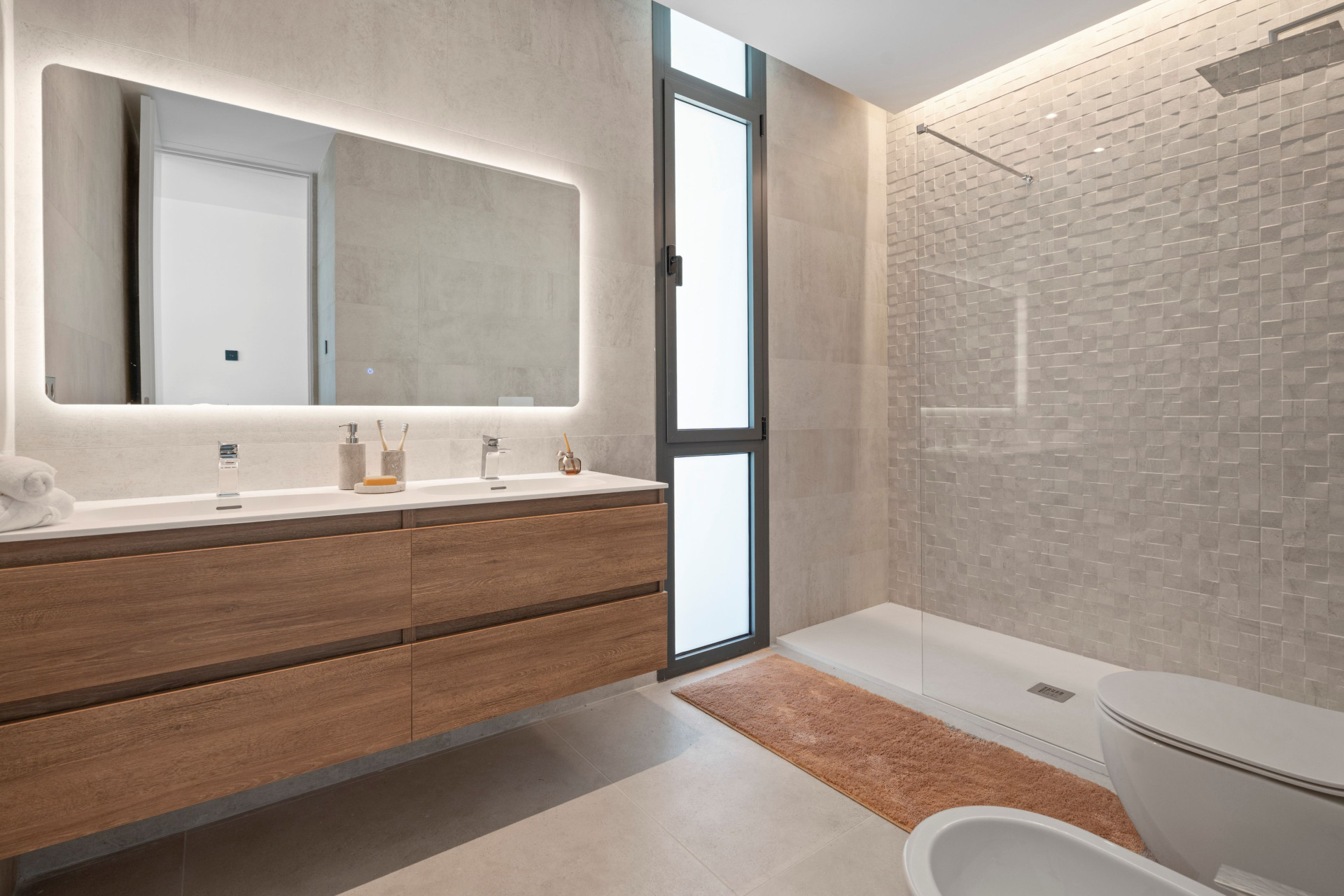 Nieuwbouw Woningen - Villa -
Benidorm