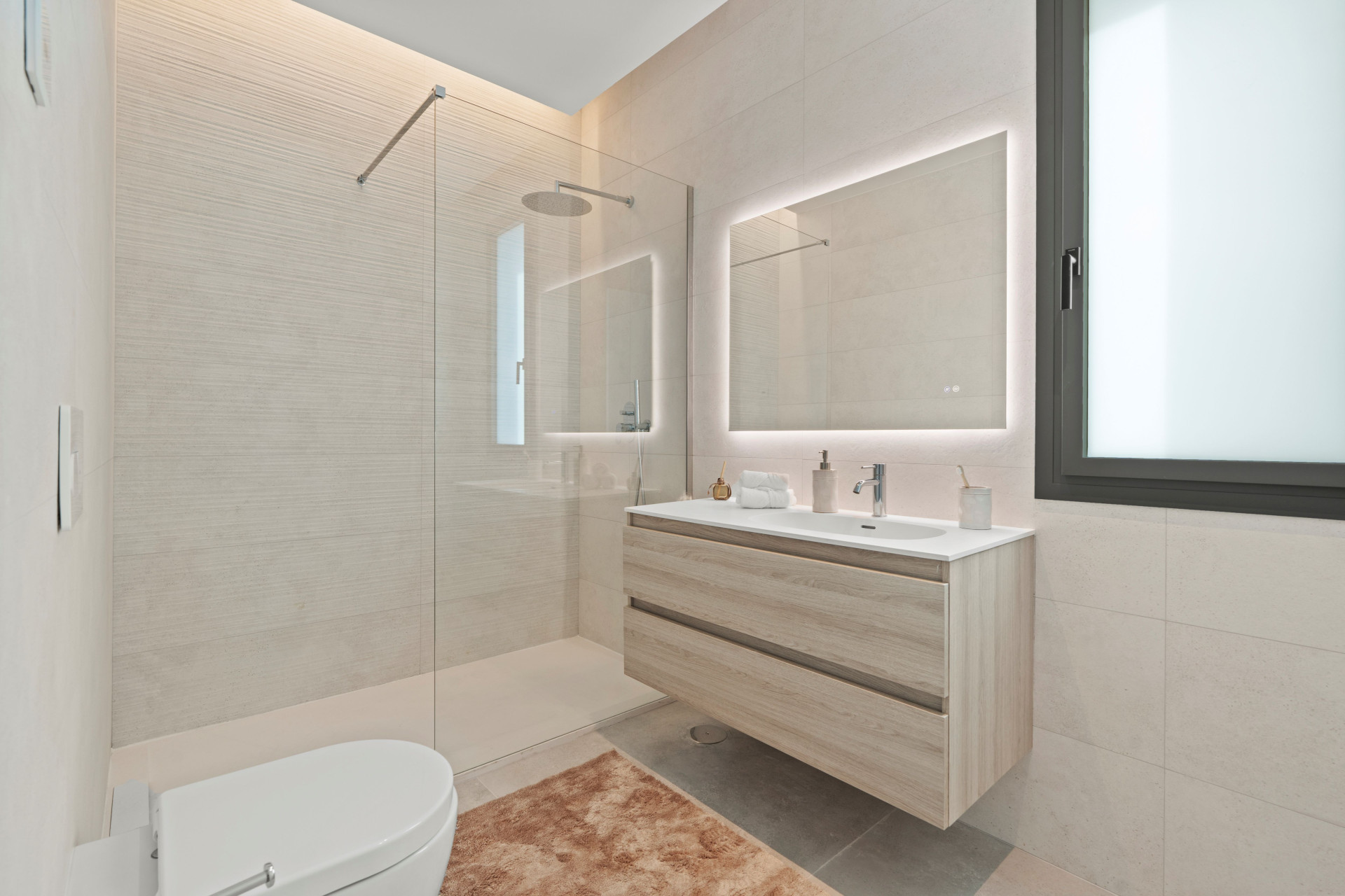 Nieuwbouw Woningen - Villa -
Benidorm