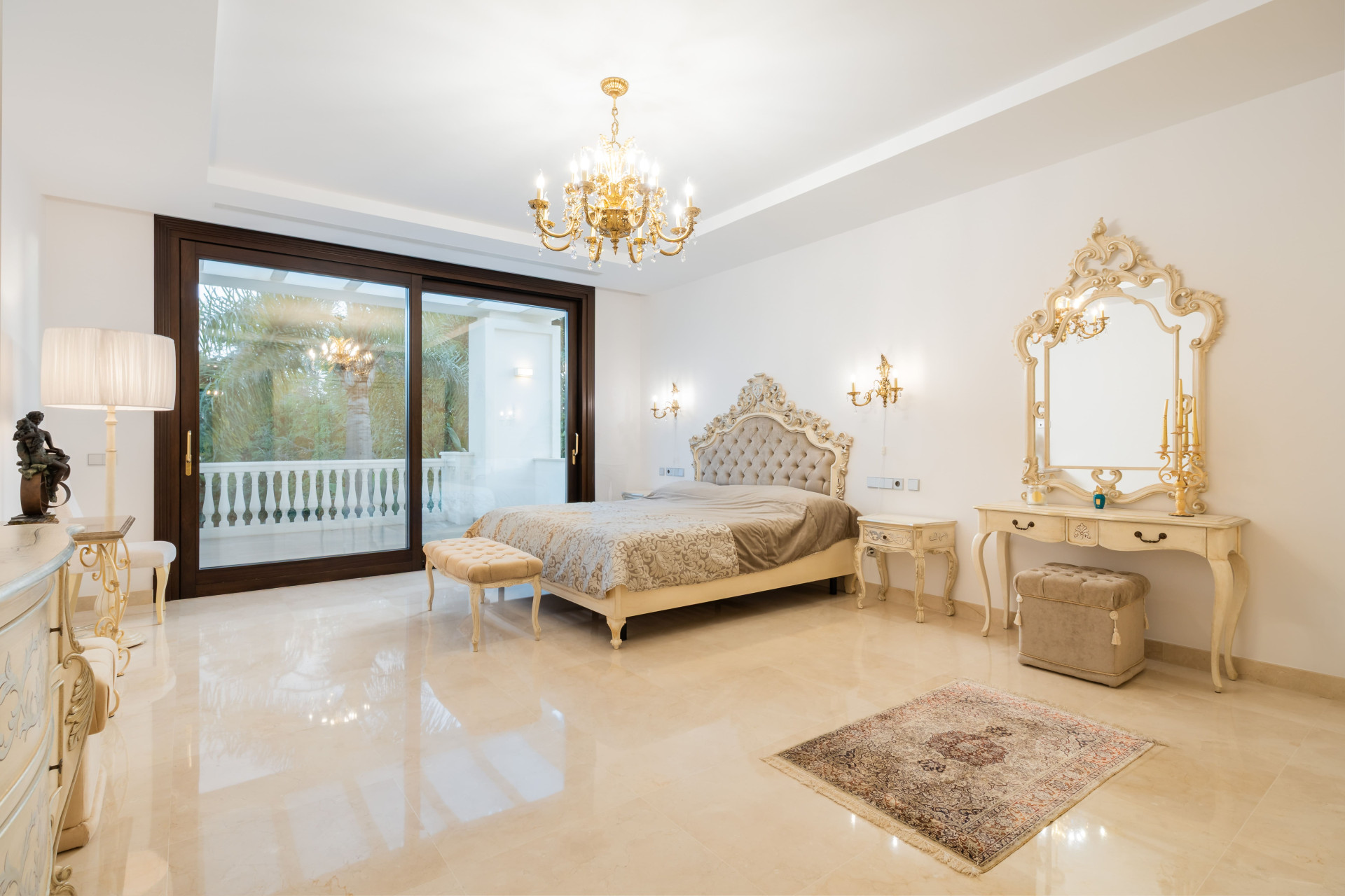 Nieuwbouw Woningen - Villa -
Estepona