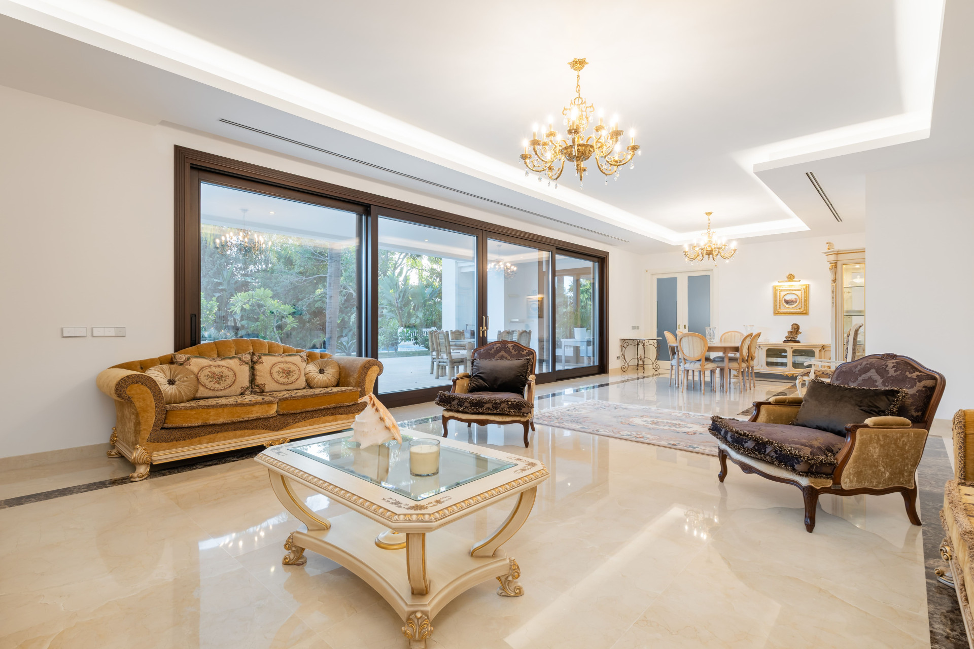 Nieuwbouw Woningen - Villa -
Estepona