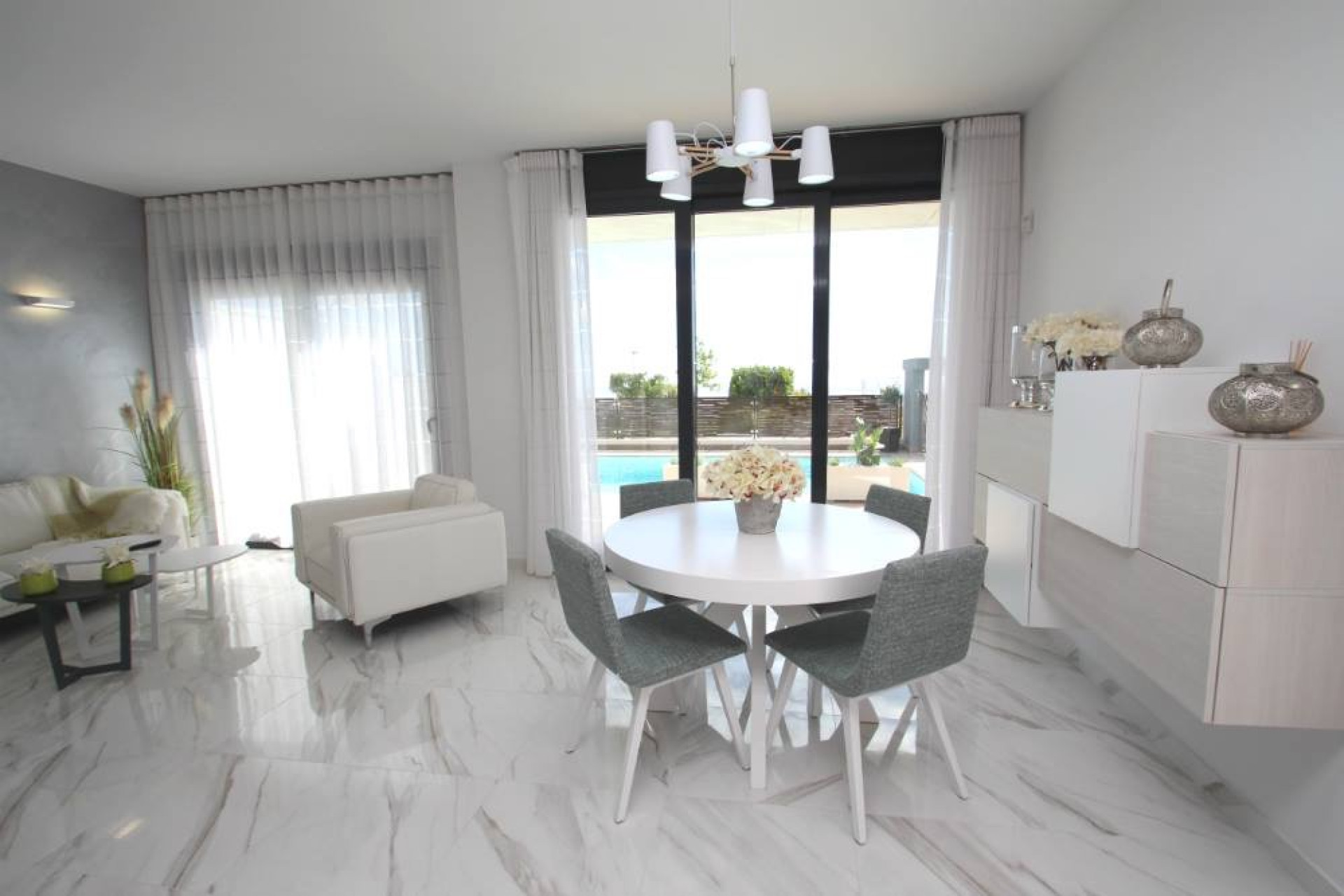 Nieuwbouw Woningen - Villa -
San Miguel de Salinas